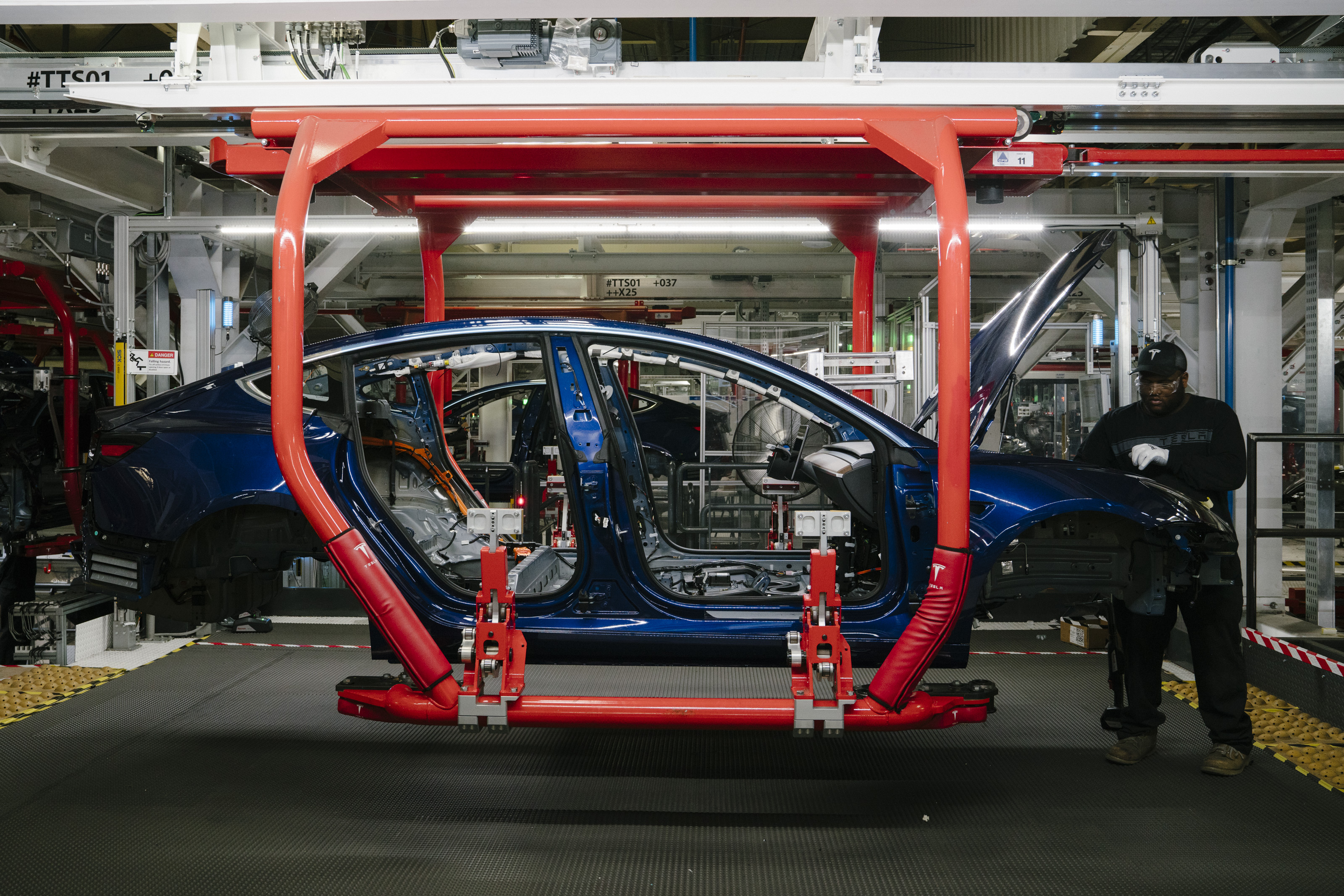 Tour of Tesla Factor in Fremont, California