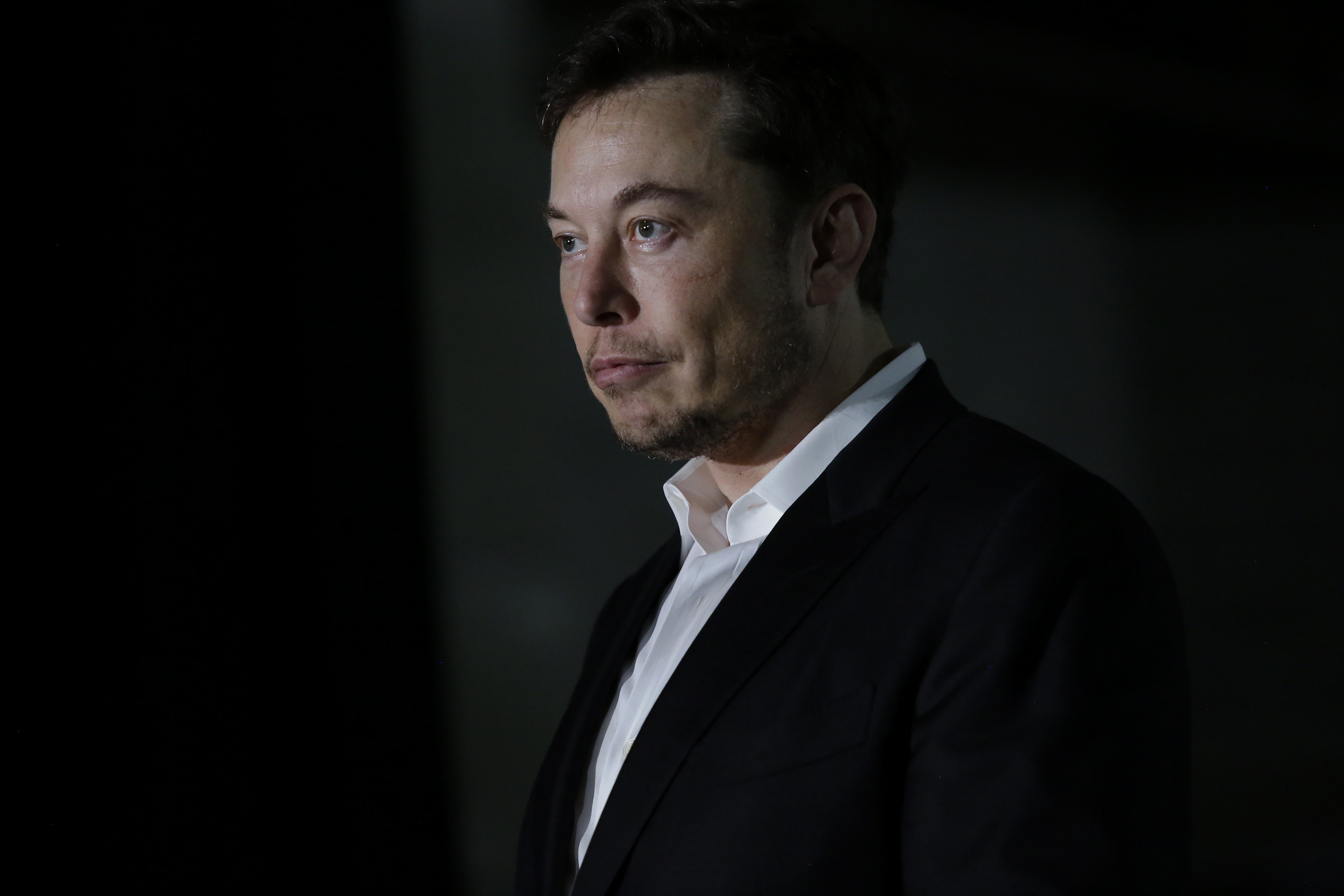 Elon Musk to resign as Tesla chairman