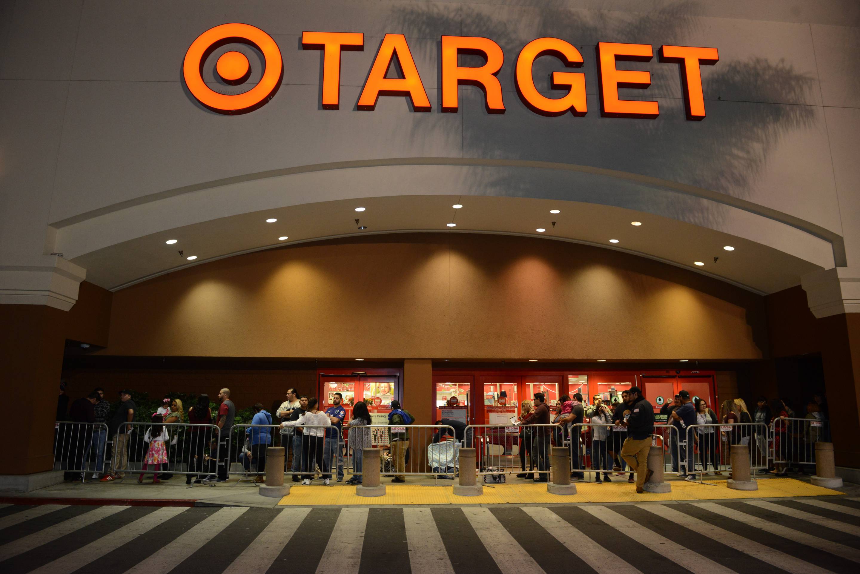 "Black Friday" sales in Los Angeles