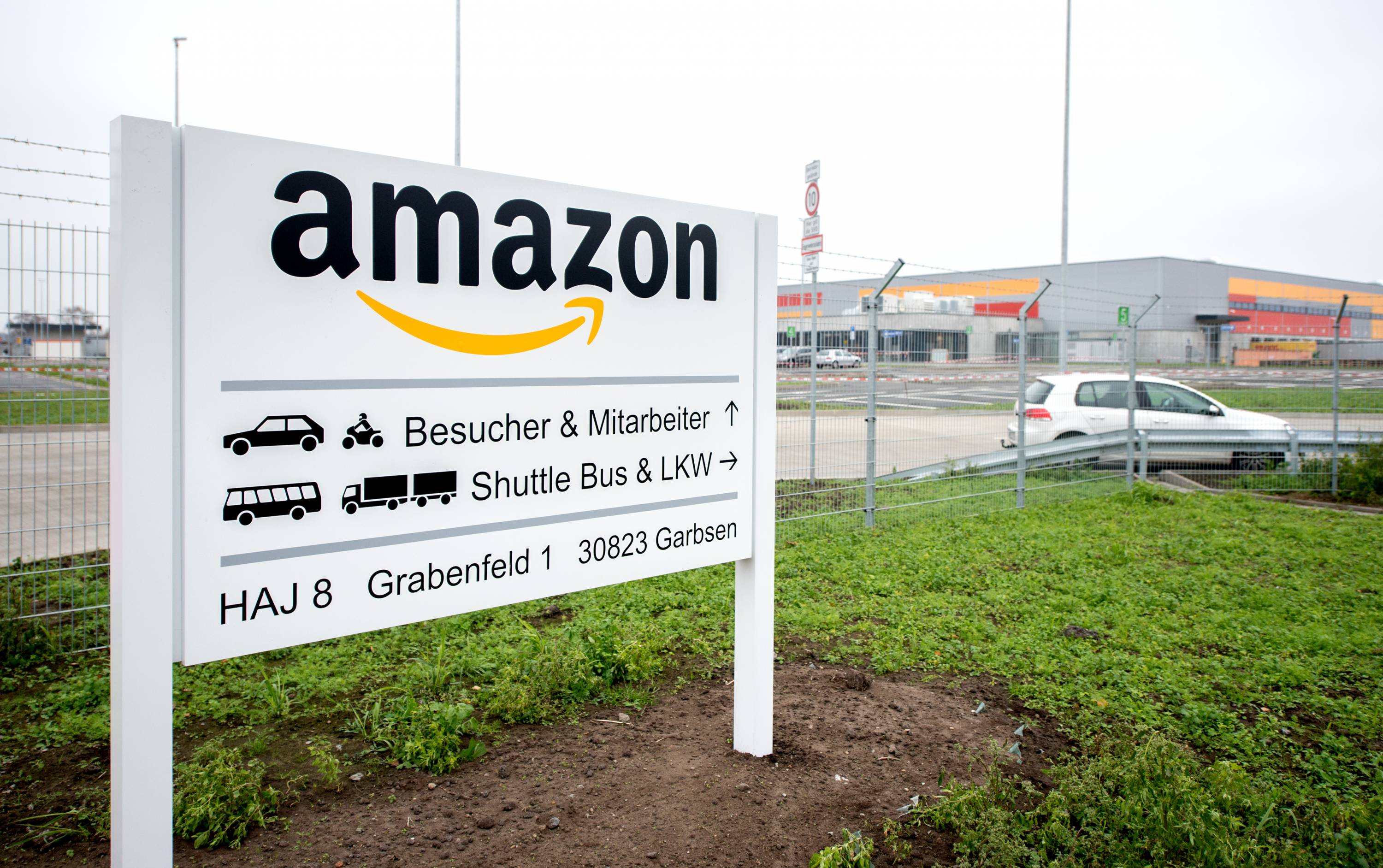 Amazon logistics centre