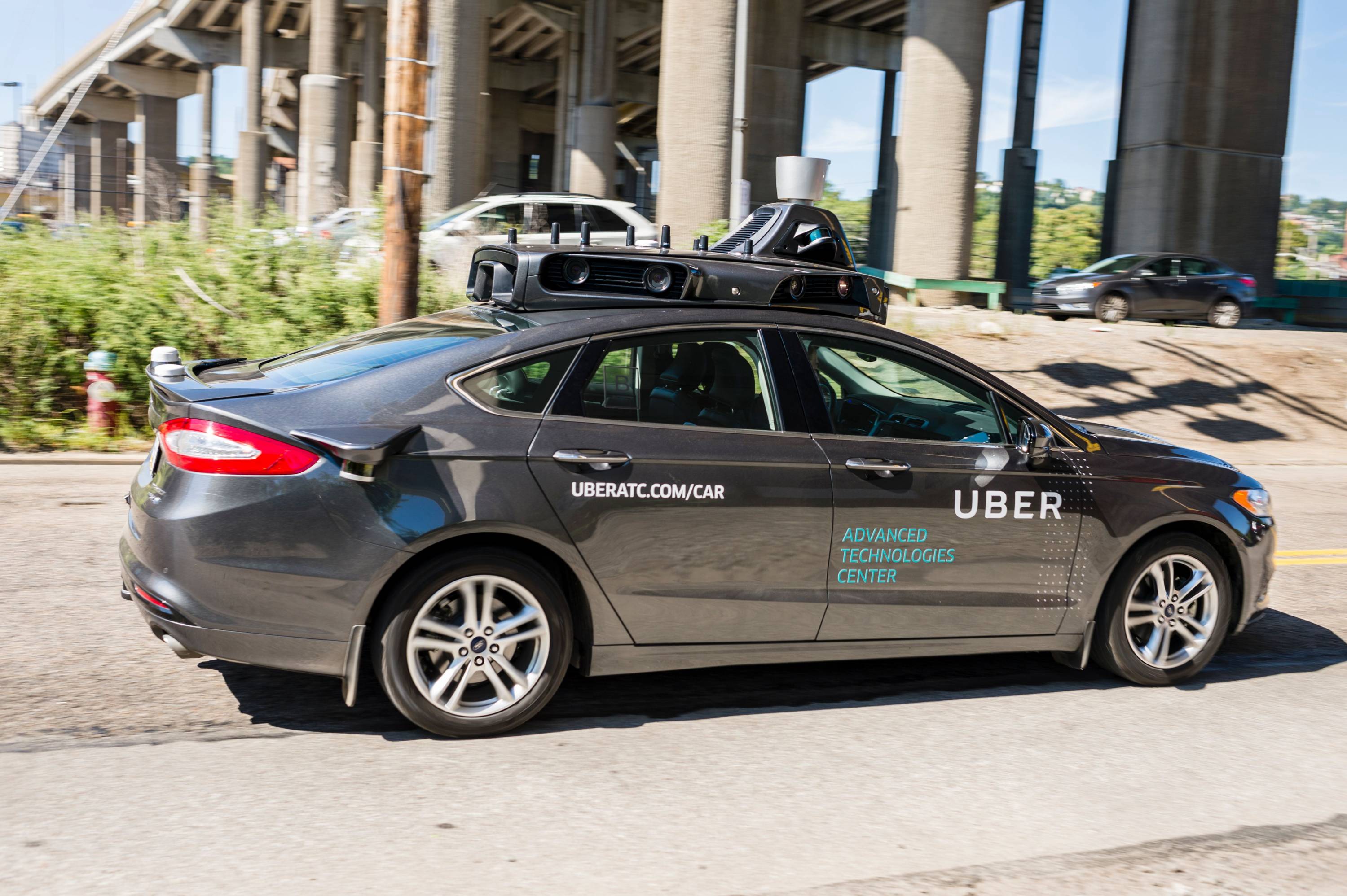 US-TRANSPORT-TECHNOLOGY-UBER-AUTO