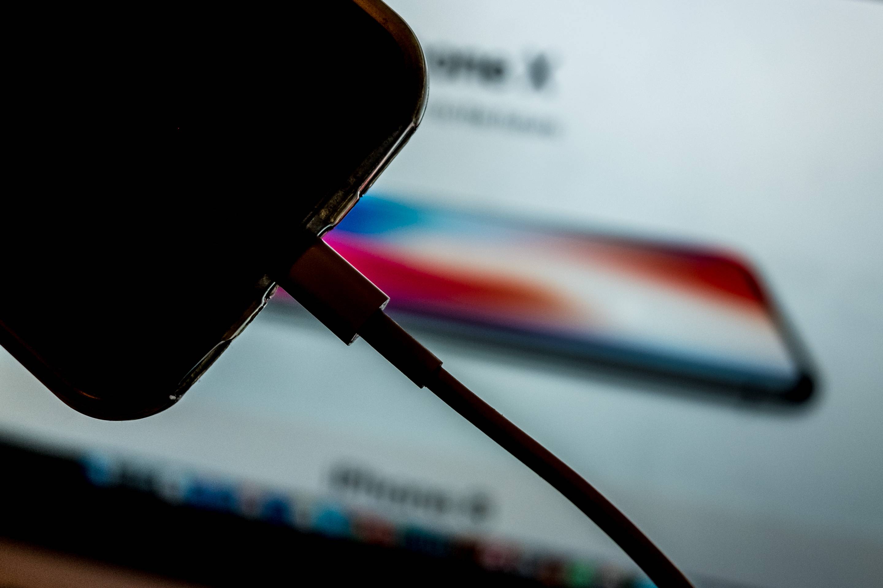 Cheap Battery Replacements Could Have Significantly Contributed to Apple's Shortfall