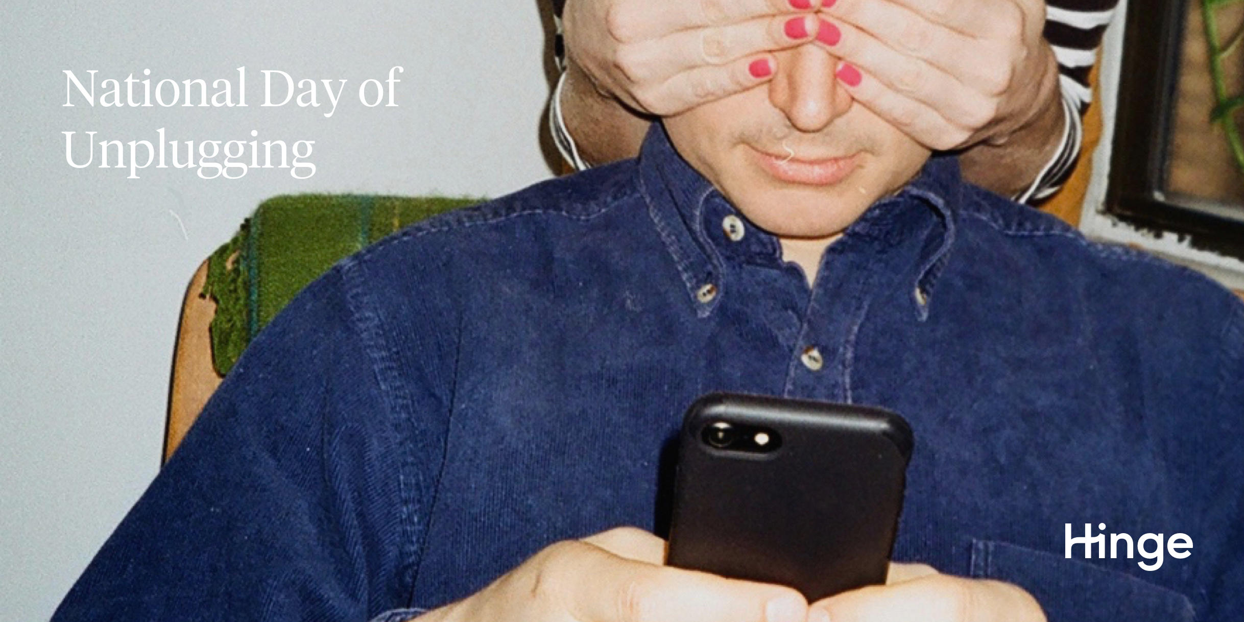 The dating app is offering a night out at local bars for those in New York, Los Angeles, Chicago, and Miami who unplug on Friday, March 1.