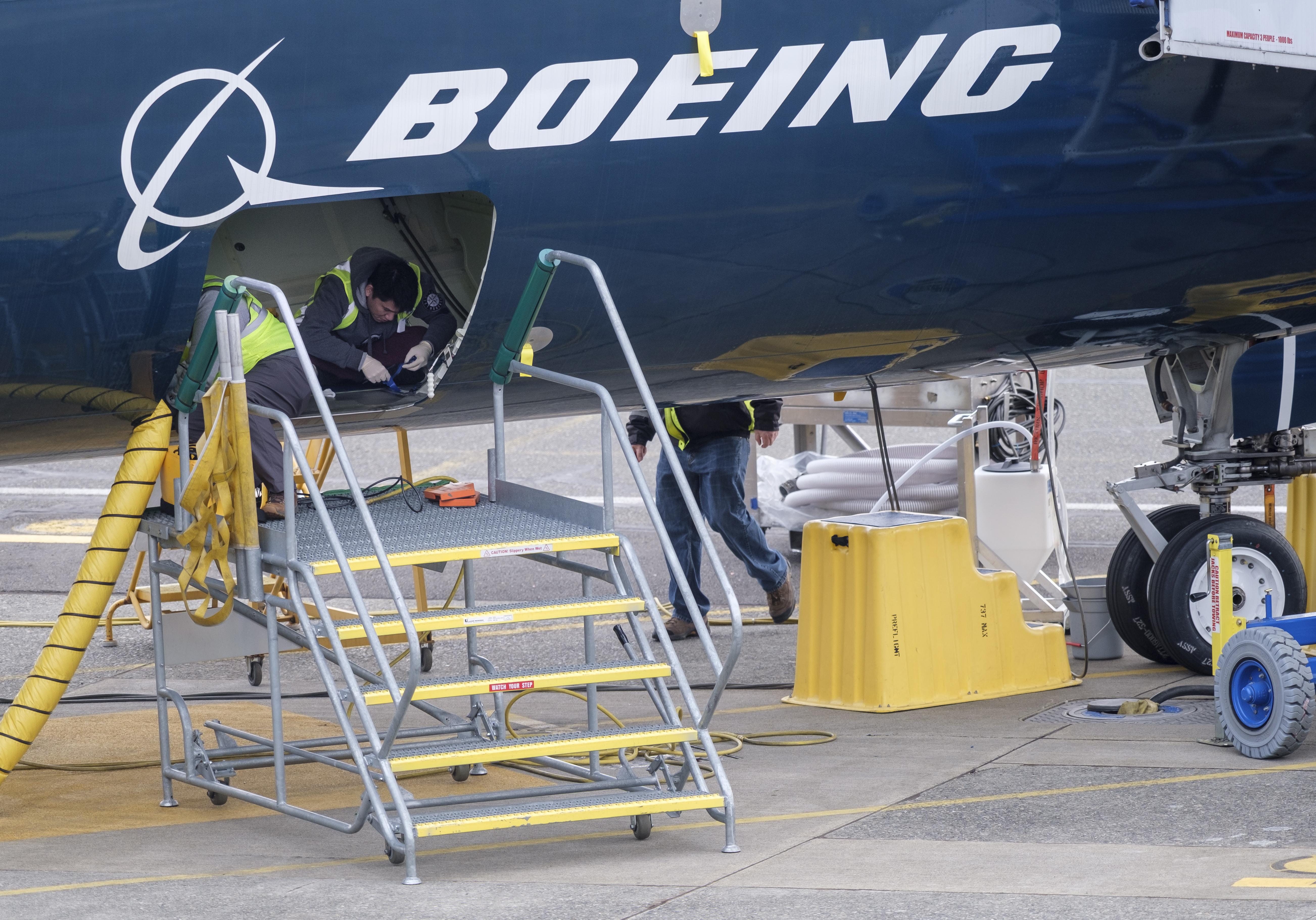 U.S. Grounds All Boeing 737 MAX Aircraft After Viewing New Satellite Data