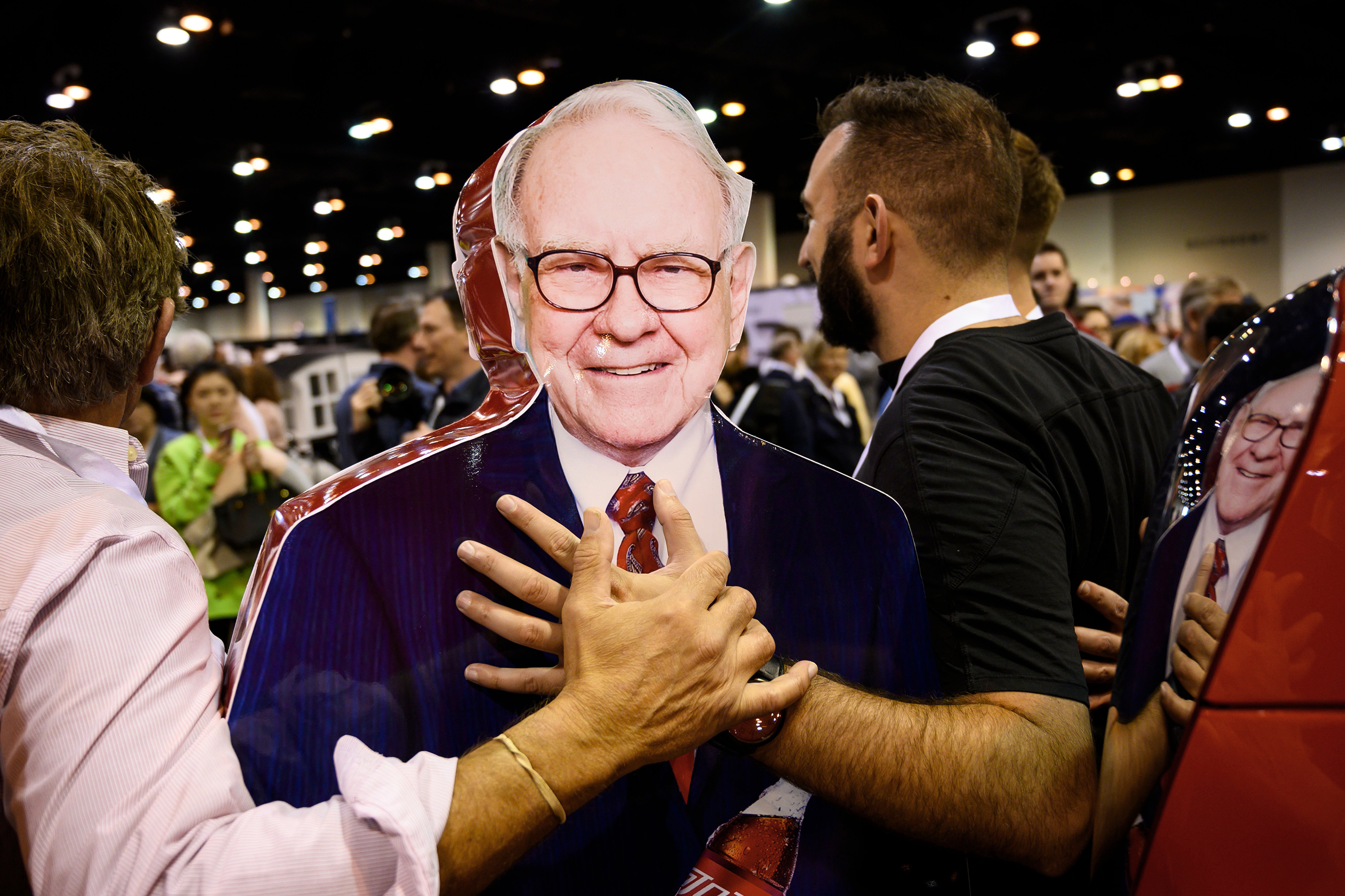 warren buffet-berkshire hathaway