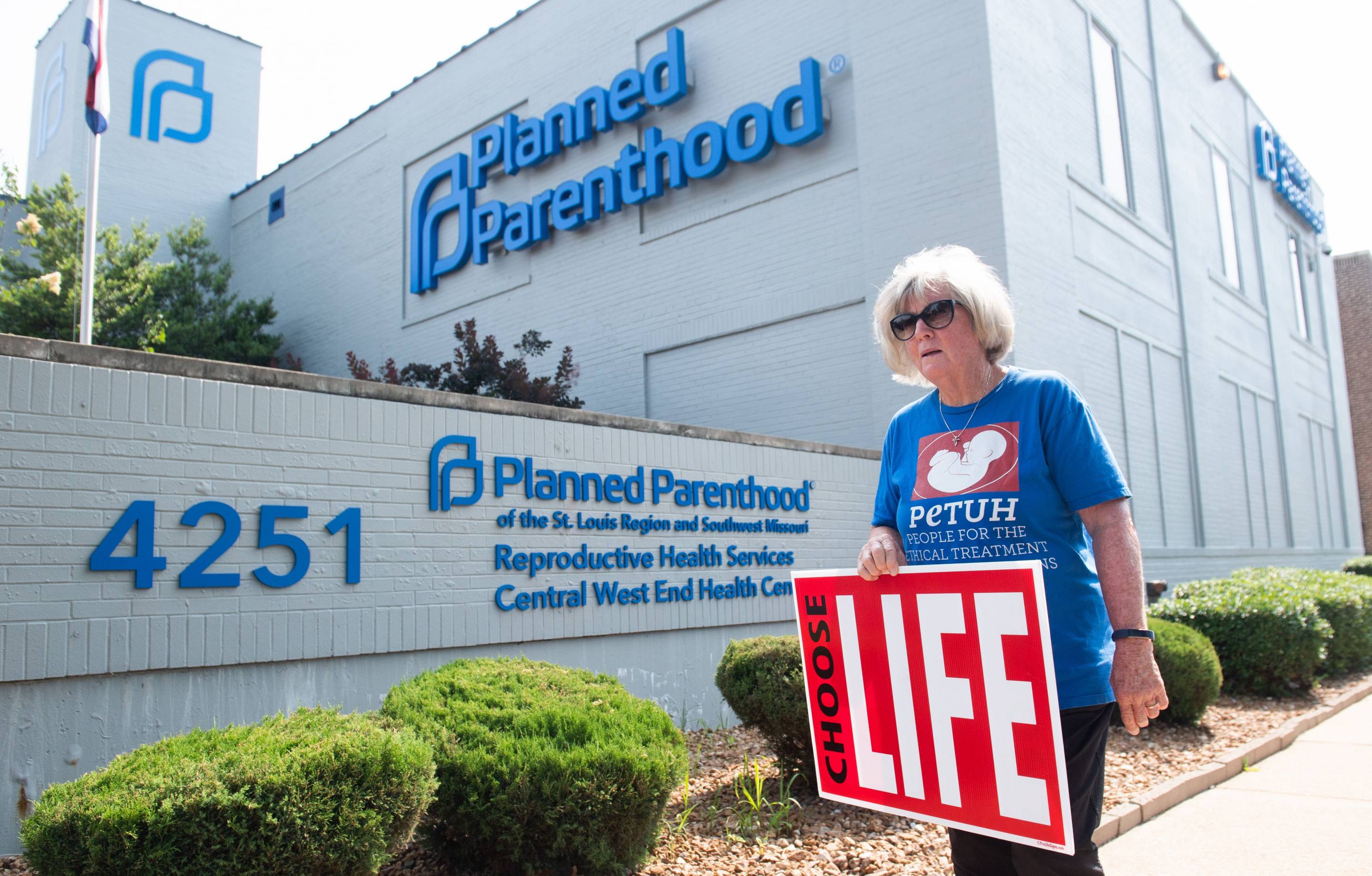 US-ABORTION-POLITICS-RIGHTS-JUSTICE