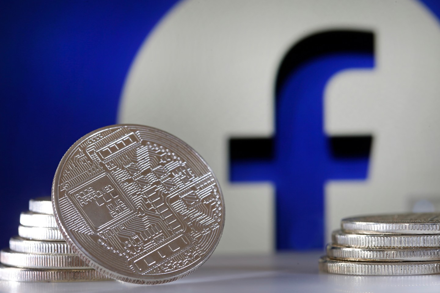 Libra Facebook : Illustration