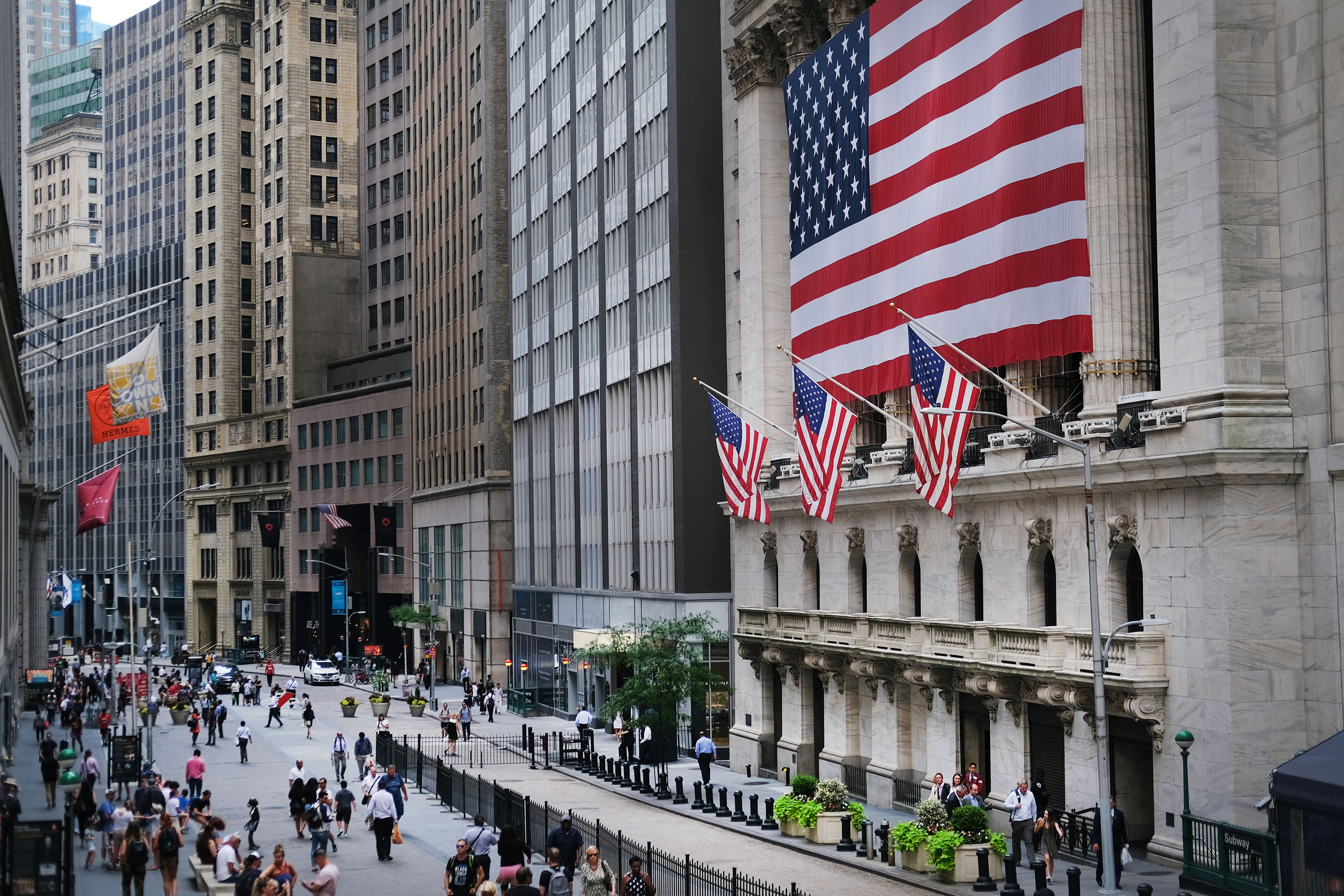 earning-recessions-wall-street