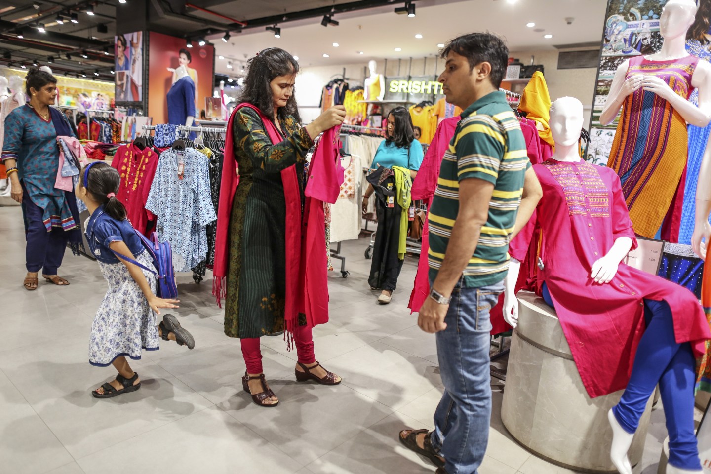 Amazon and India’s No. 2 Retailer Are Close to a Deal