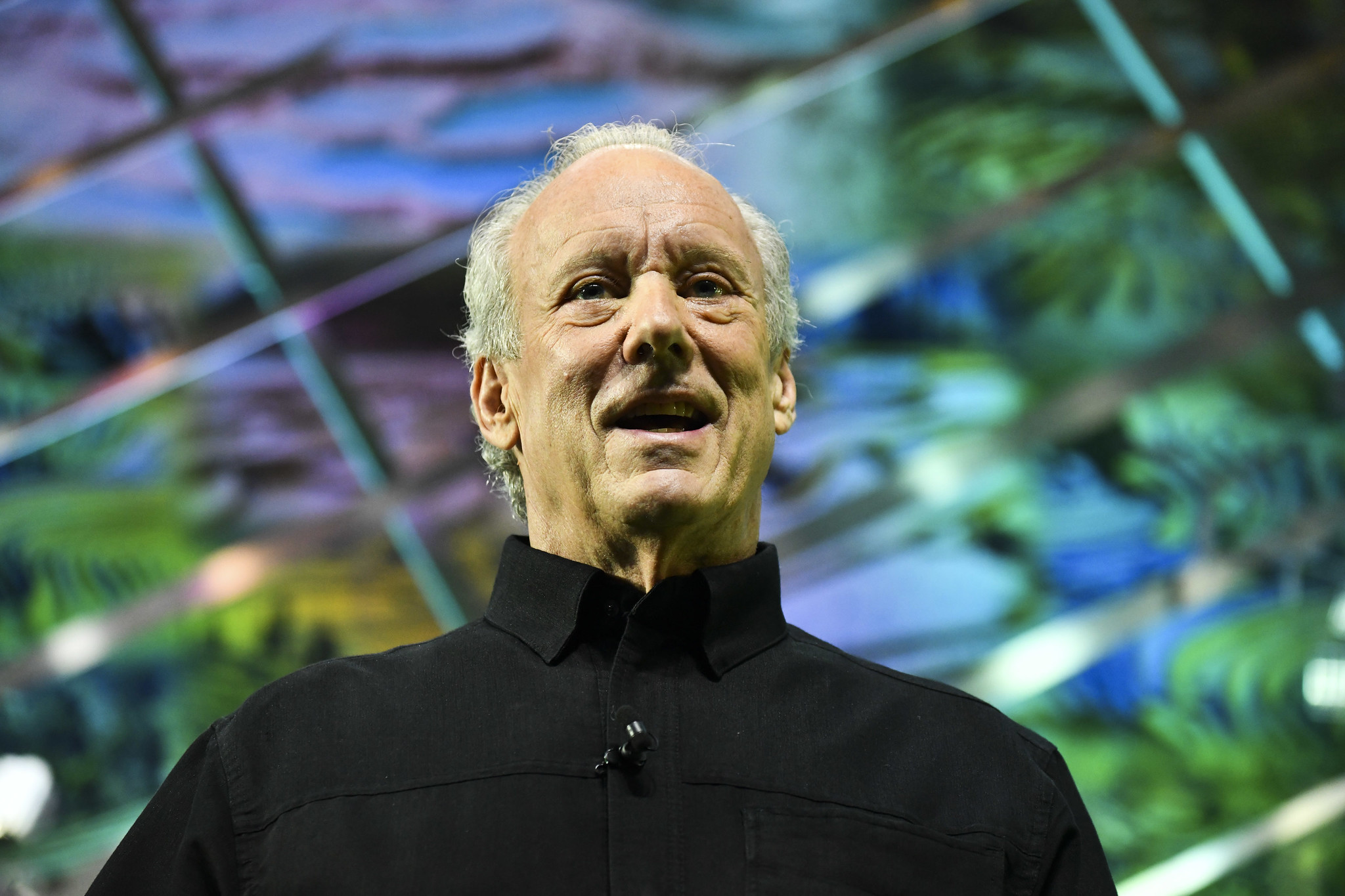 020rFortune Global Sustainability Forum 2019rThursday, September 5th, 2019rYunnan, Chinar11:10am-11:35amrMORNING PLENARY SESSIONrA CRADLE-TO-CRADLE SOLUTIONrAuthor, architect, and advocate Bill McDonough shows how to tackle environmental challenges through intelligent design.rWilliam McDonough, Chief Executive, McDonough InnovationrInterviewer: Clay Chandler, FORTUNErPhotograph by Stefen Chow/Fortune