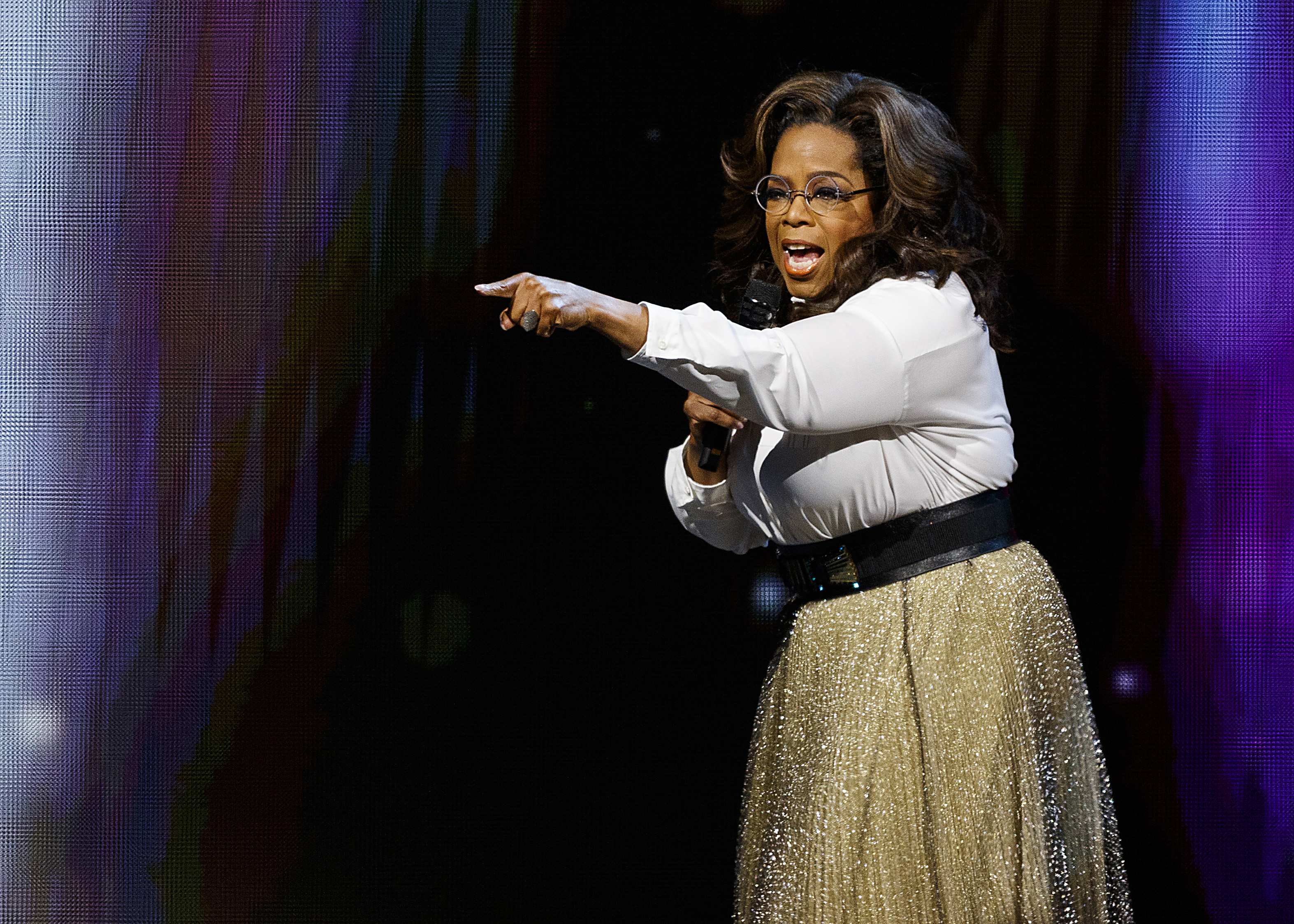 VANCOUVER, BRITISH COLUMBIA - JUNE 24: Oprah Winfrey speaks onstage at Rogers Arena on June 24, 2019 in Vancouver, Canada. (Photo by Andrew Chin/Getty Images)