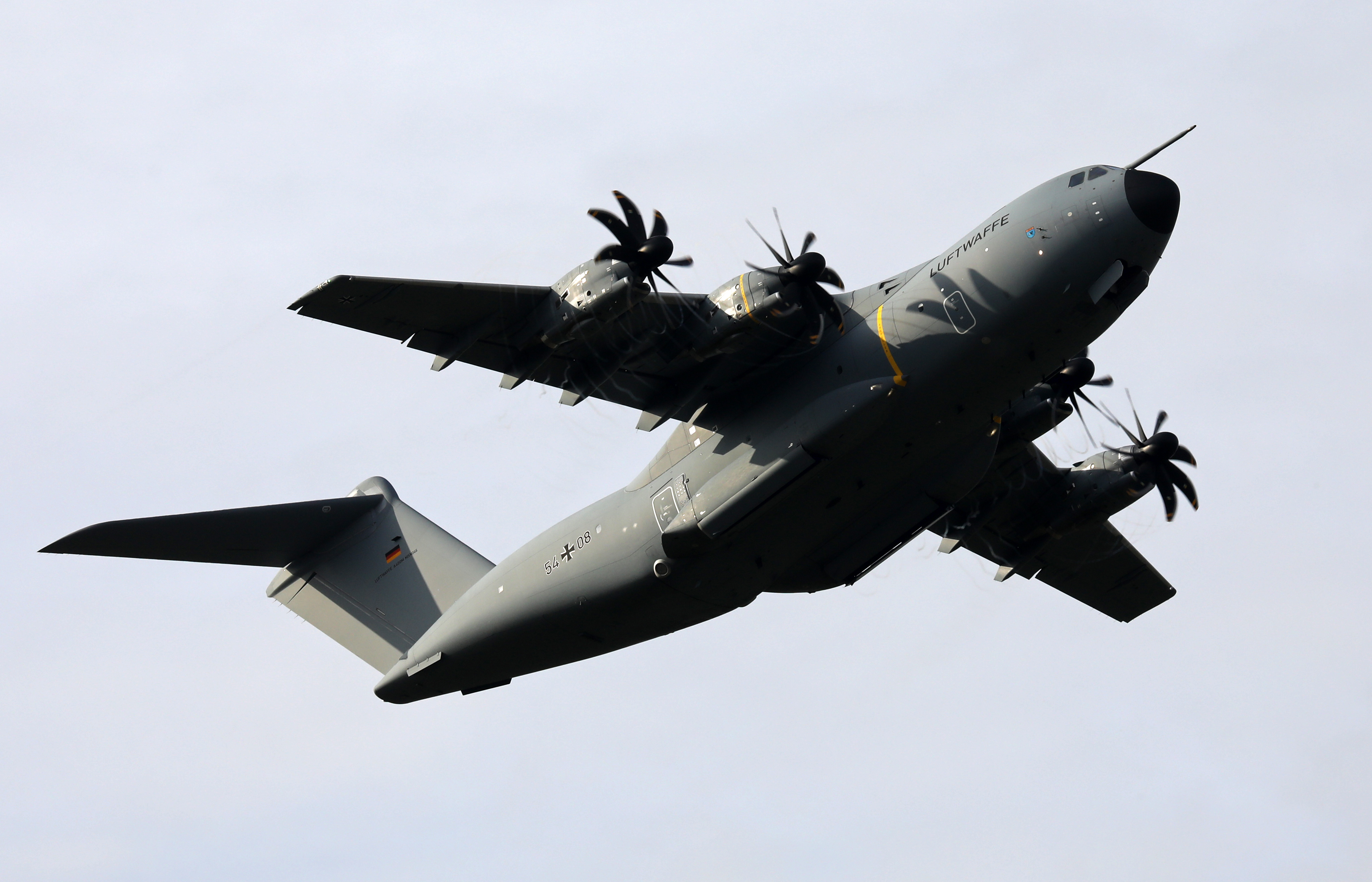 A Bundeswehr transport aircraft of the type Airbus A400M.