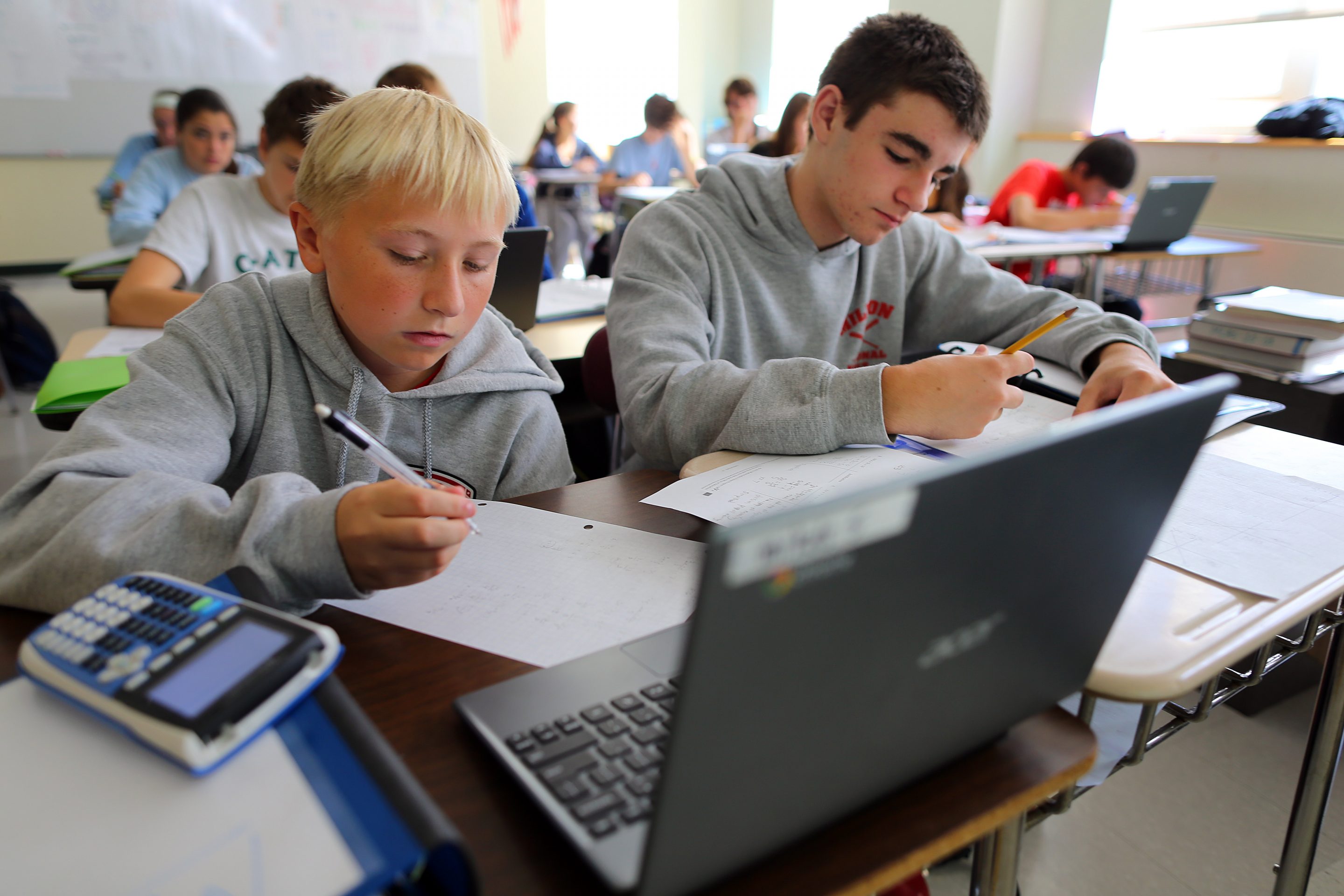 kids using chromebooks in school