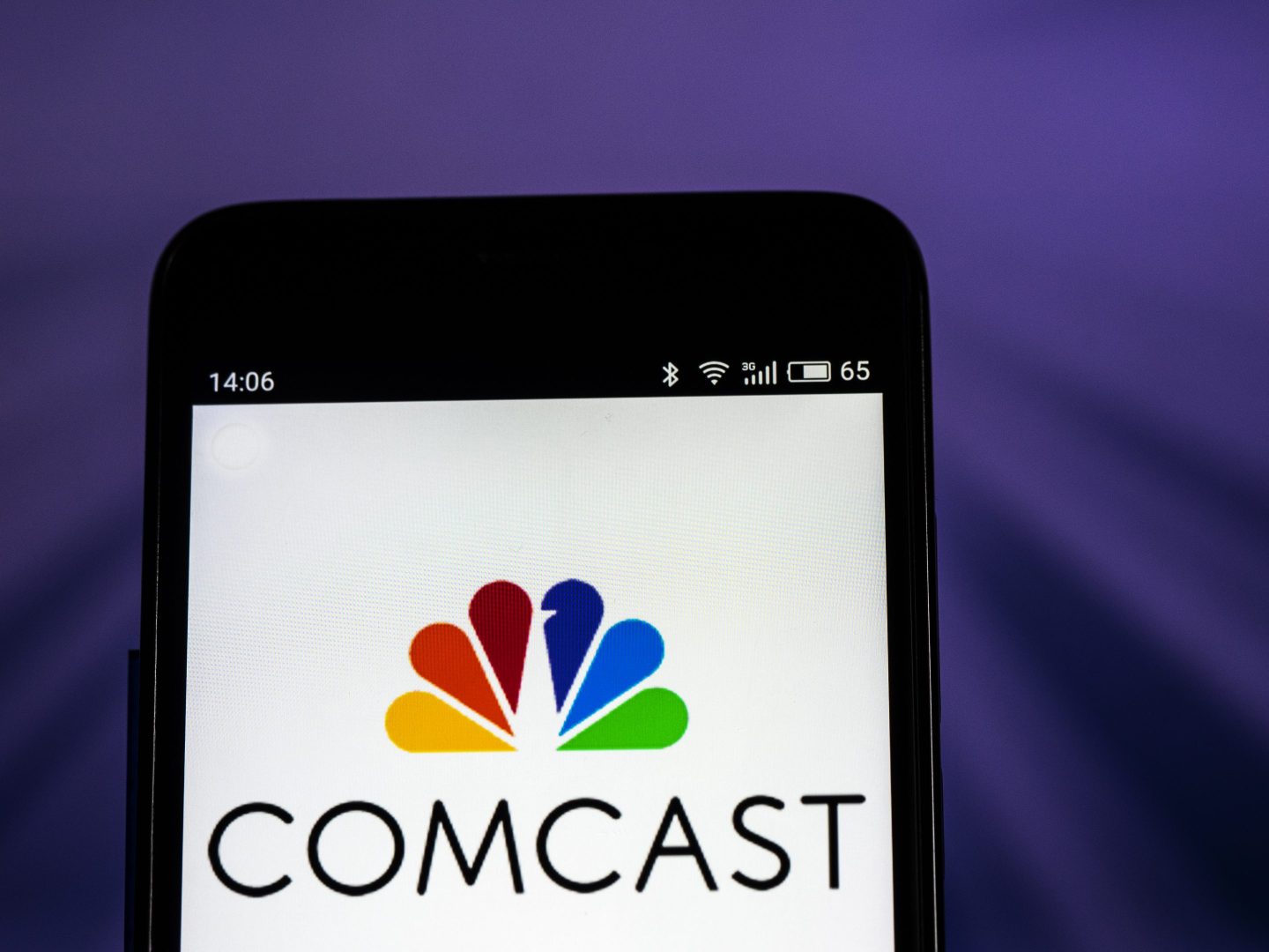 Lions Gate Price Flies High After Striking a Deal to Keep Starz on Comcast