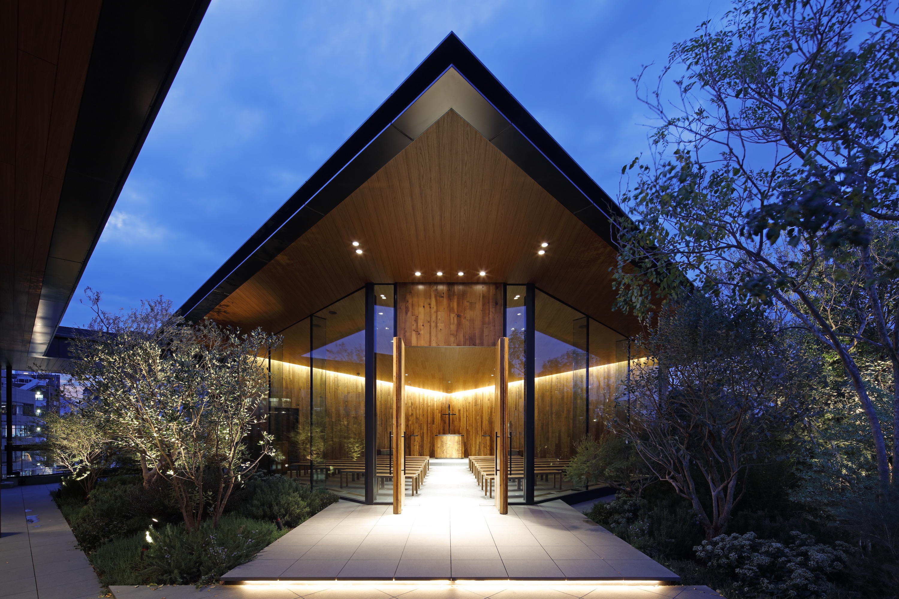 The hotel hosts a rooftop chapel.
