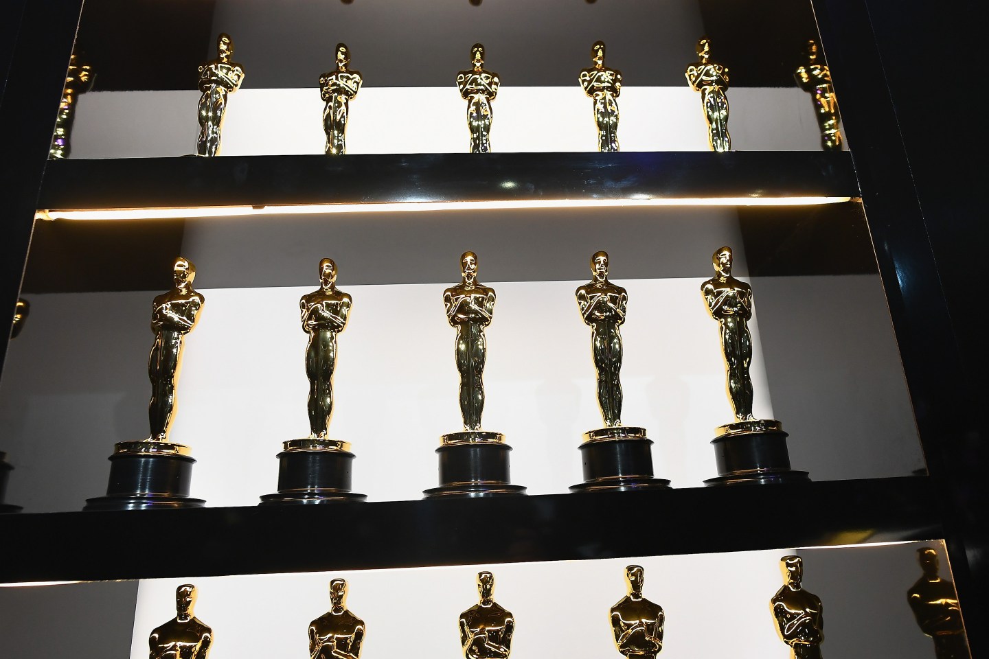 oscar-statue-photo-for-ra