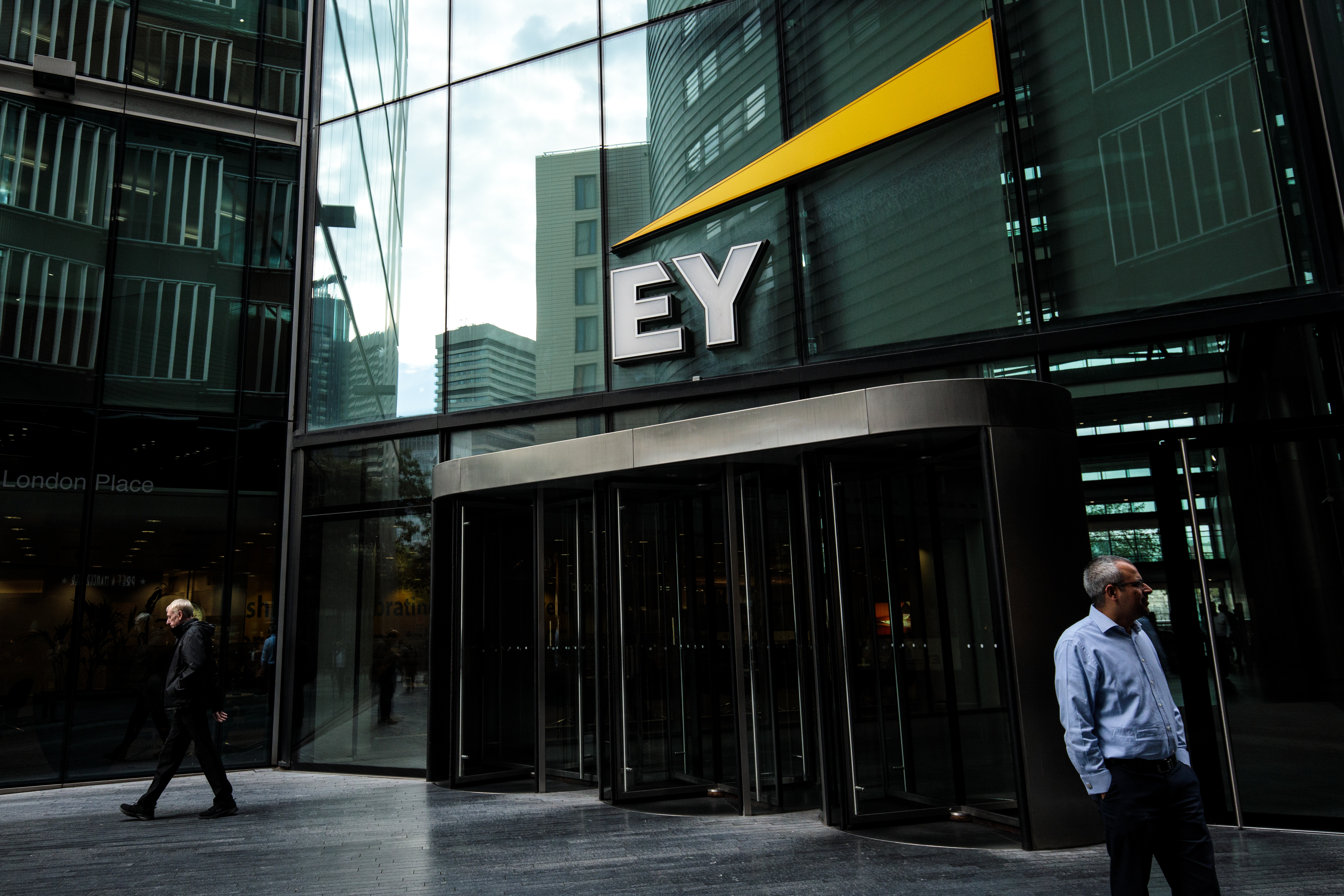 Ernst & Young coronavirus travel ban