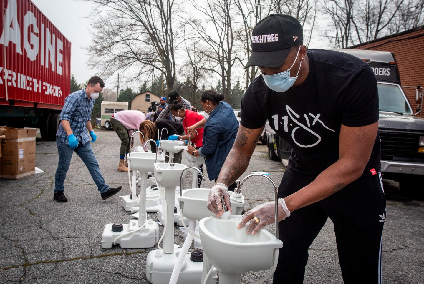 LeCrae Atlanta Sinks Homeless