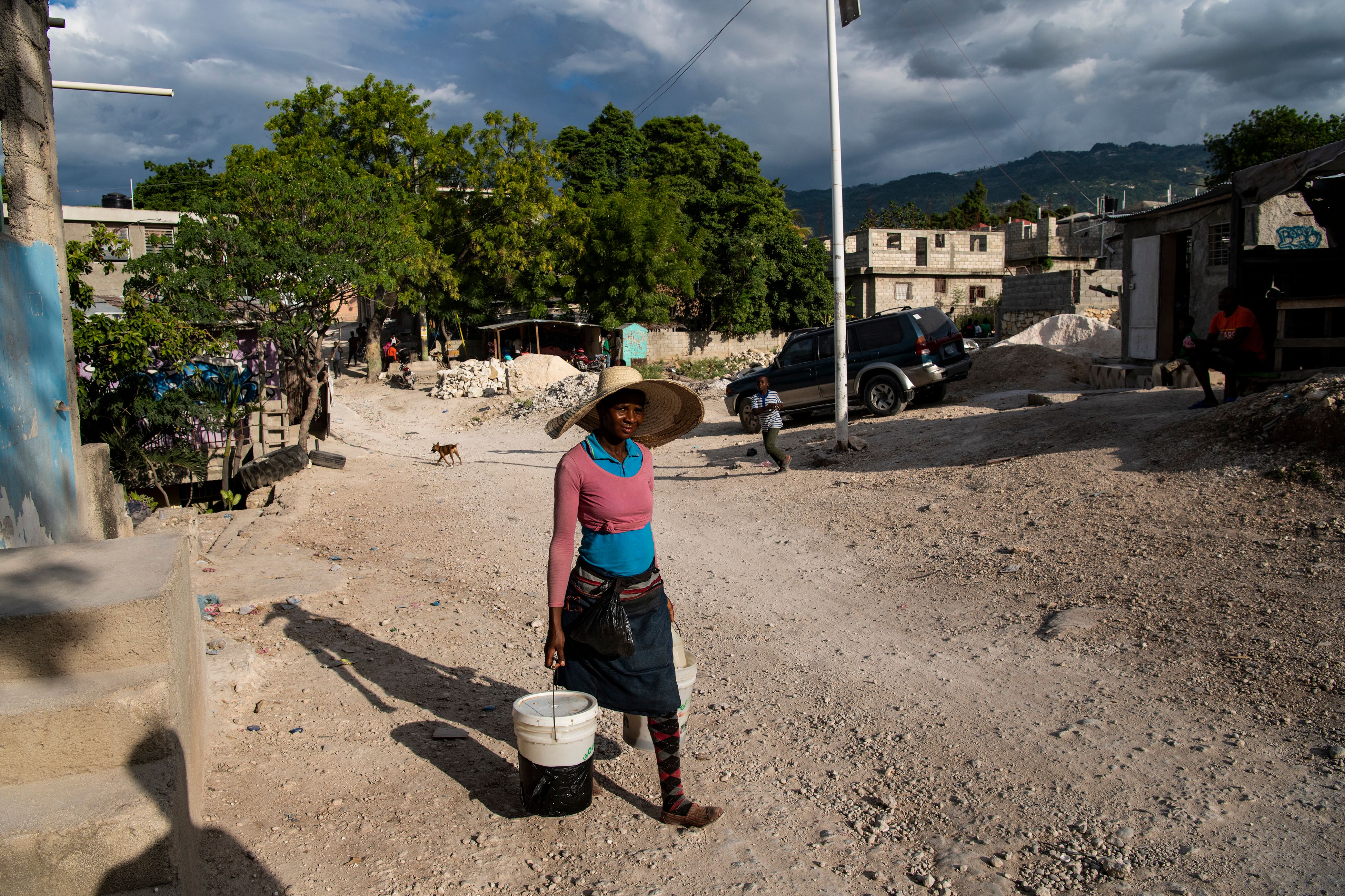 RaceAhead-Haiti-Water Small Gestures