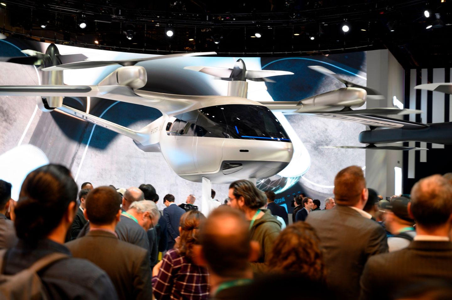 Why flying taxi makers are hitting turbulence