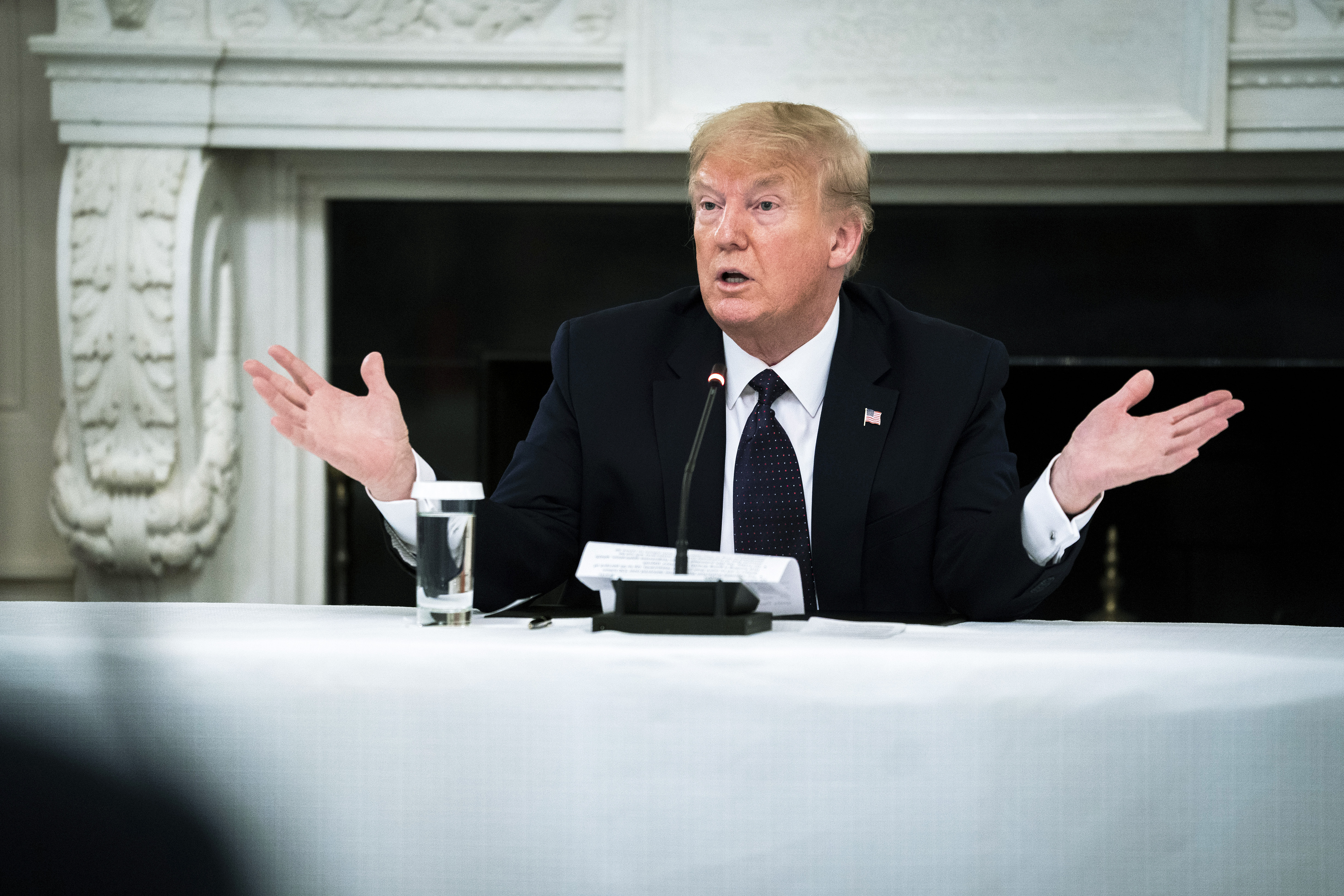 U.S. President Donald Trump told journalists on May 18, 2020 he's taking hydroxychloroquine, an anti-malaria drug that the FDA warns is not a proven treatment against COVID-19. Wire photography: Doug Mills - Pool/Getty Images