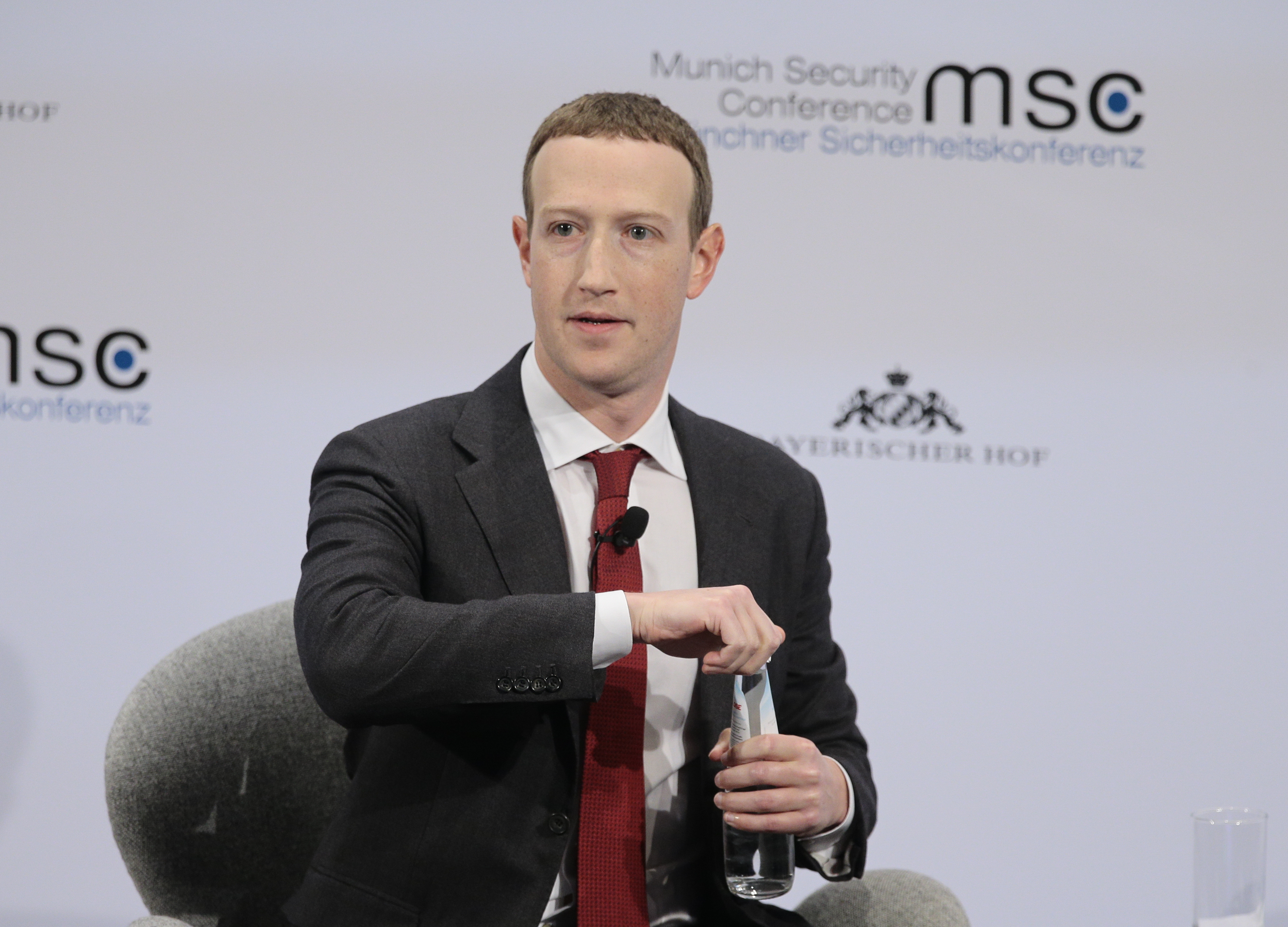 Facebook CEO Mark Zuckerberg in Munich. Abdulhamid Hosbas/Anadolu Agency via Getty Images)