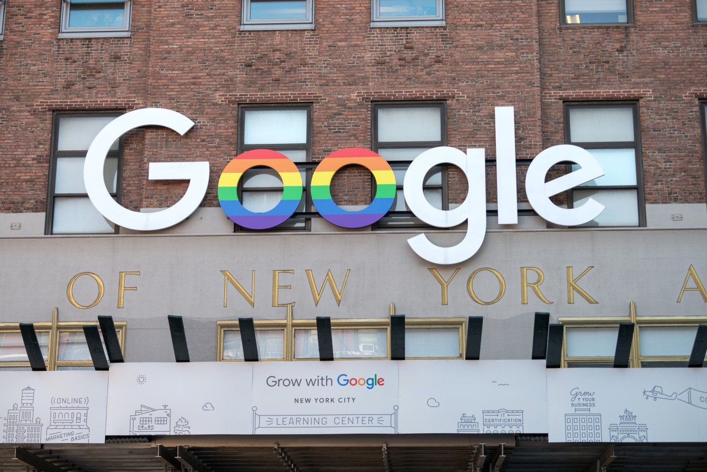 Google’s annual ad sales are expected to decline for first time in 16 years