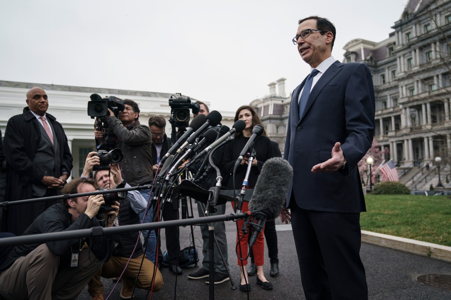 Mnuchin: Stimulus checks still on the table following Trump’s order to provide $400 enhanced unemployment benefits