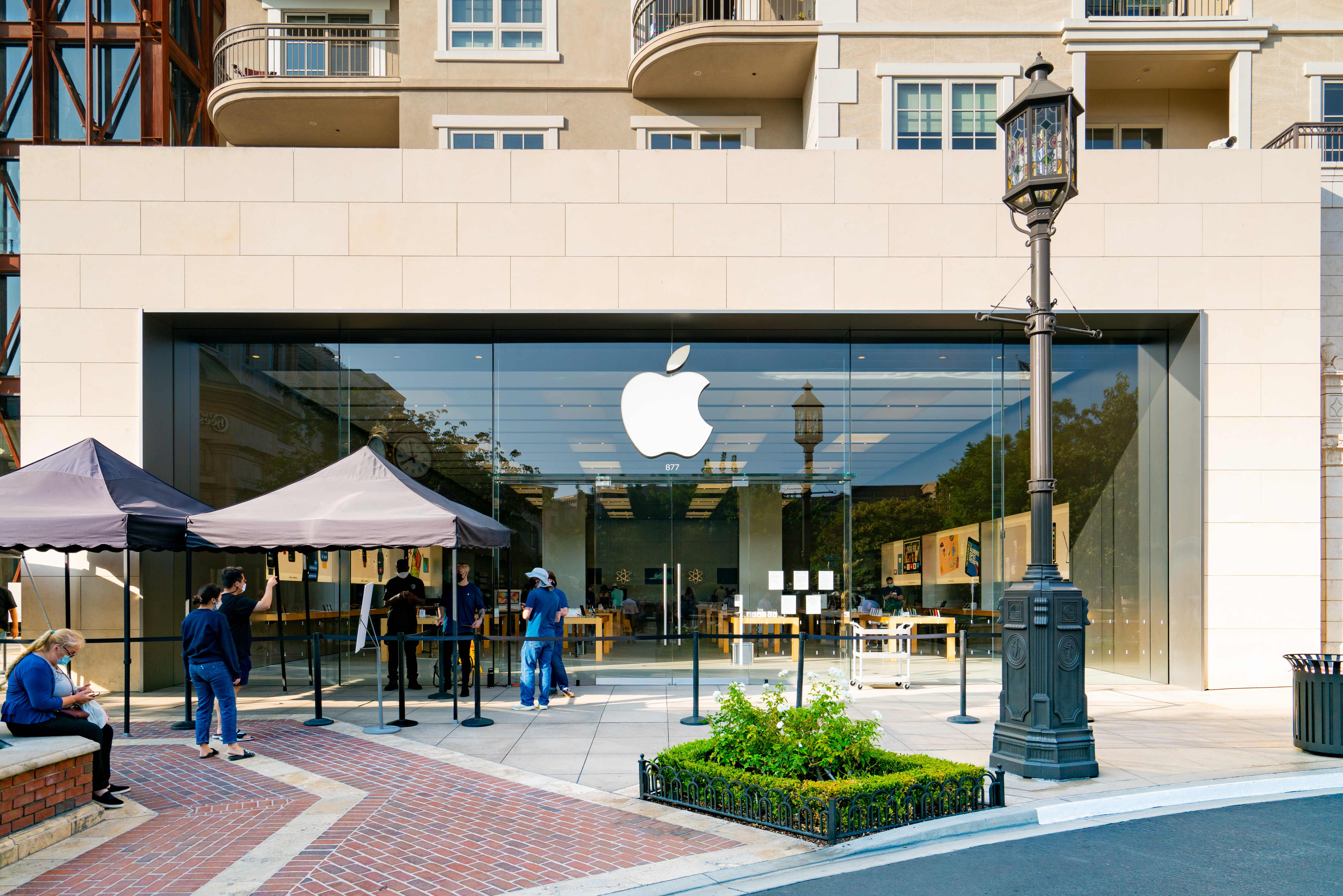 Apple has announced an event on Nov. 10.