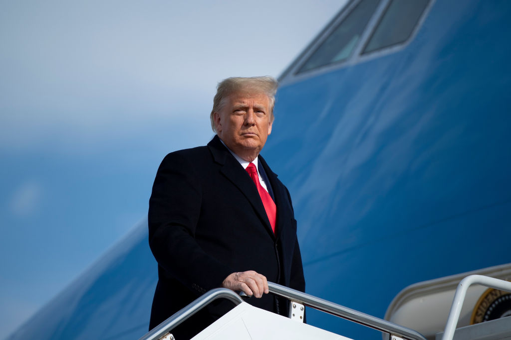 us-POLITICS-trump-departure