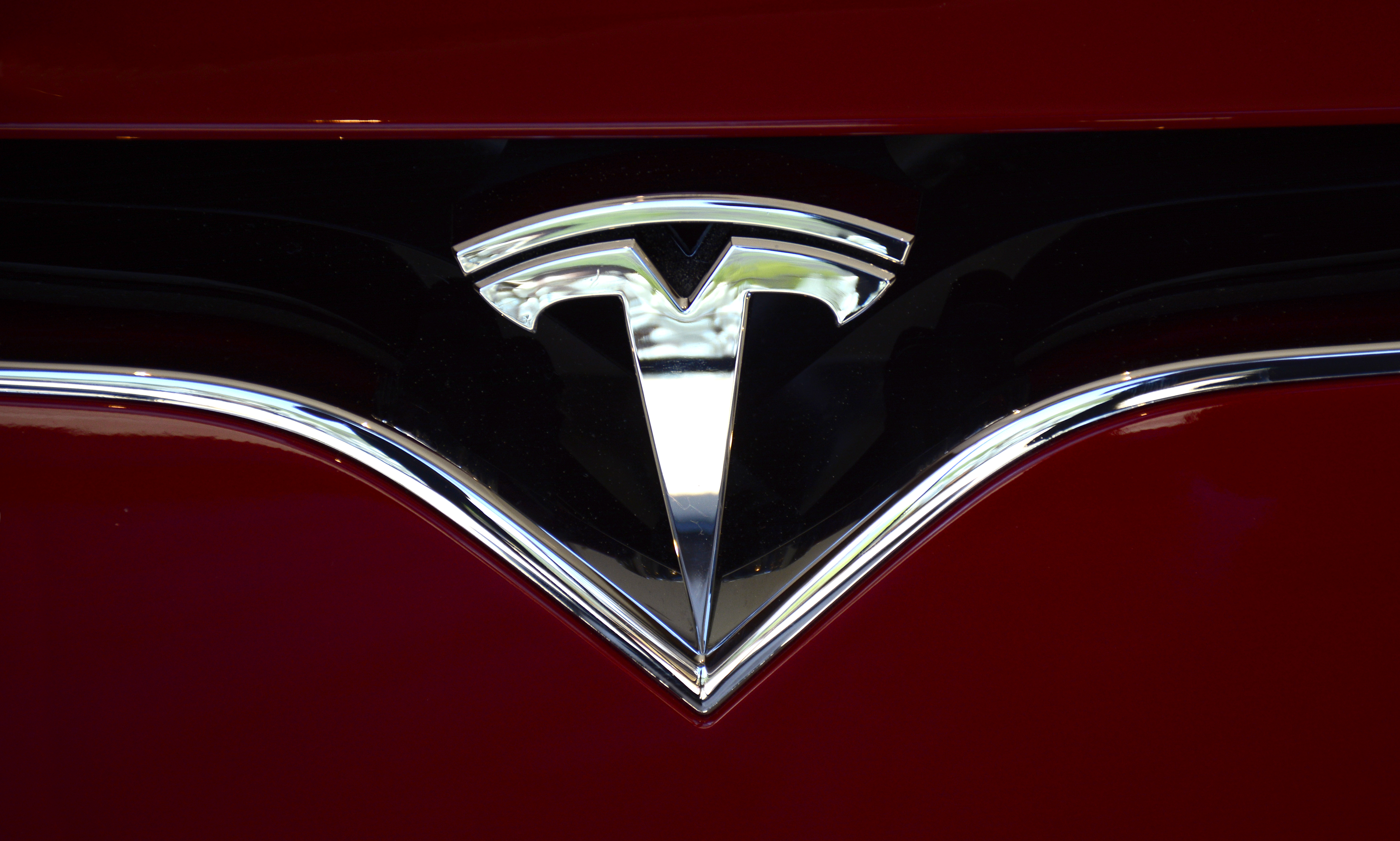 An employee critical of Elon Musk must pay up.