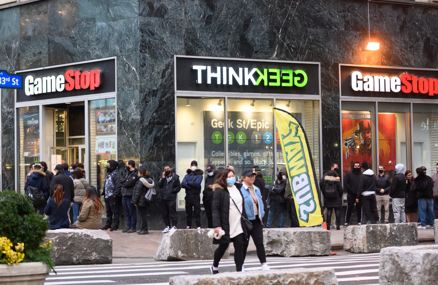 What the savvy investor can learn from the bonkers rally in GameStop shares