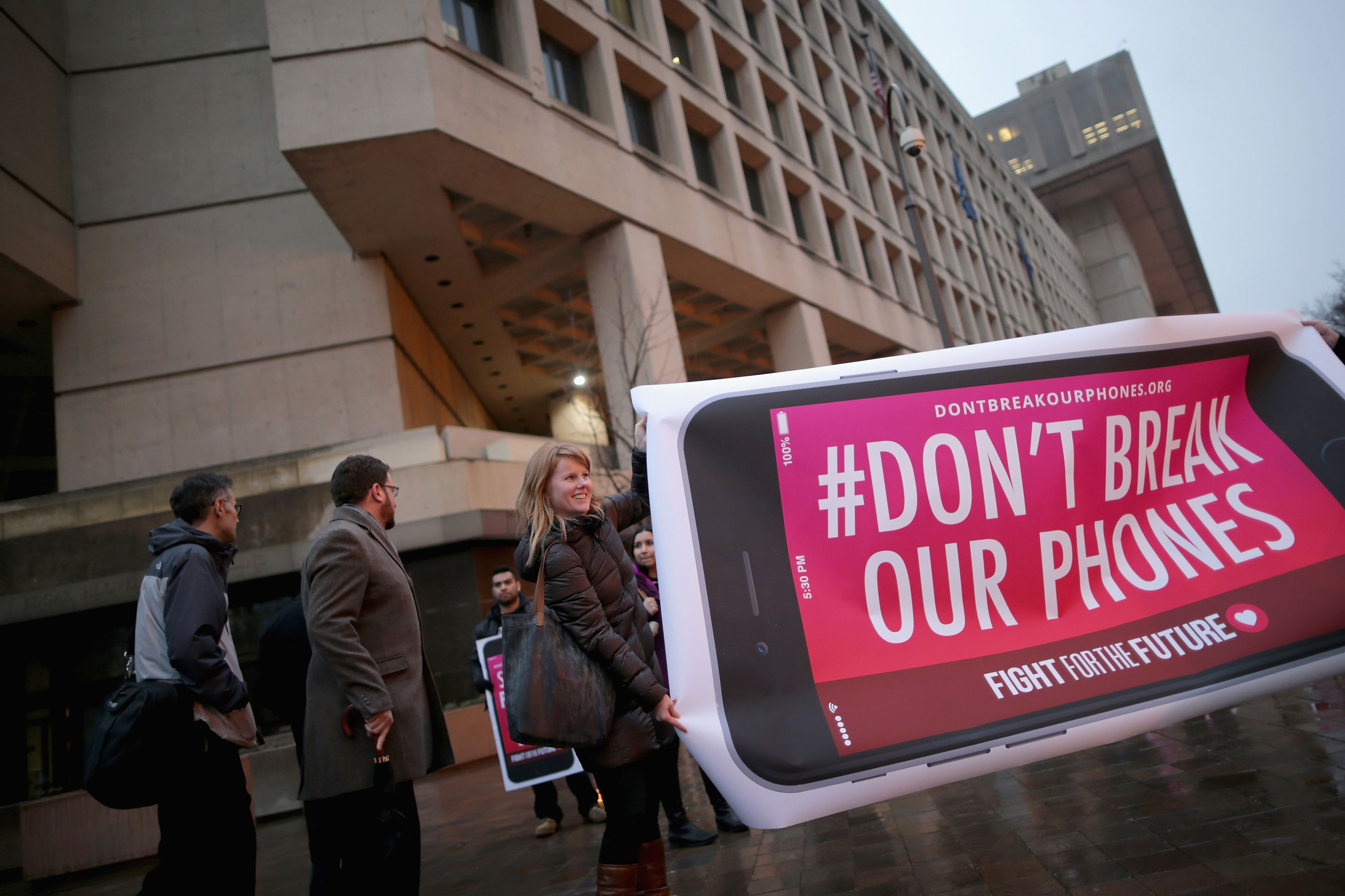 Commentary-cell phone-backdoor security
