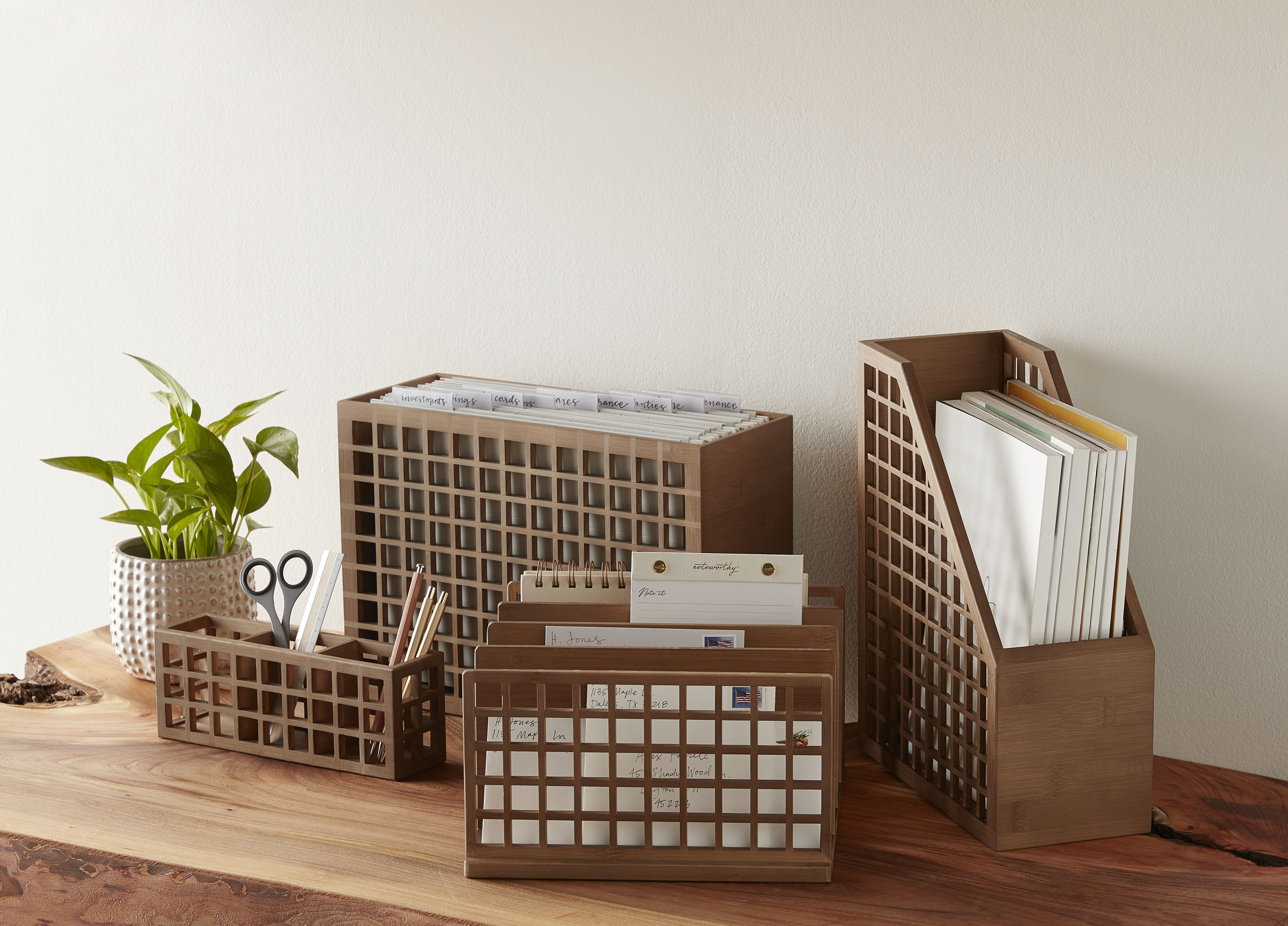 The Container Store x KonMari line is designed using premium materials including bamboo, ceramics, recycled
fiberboard, and wood certified
by the Forest Stewardship Council.