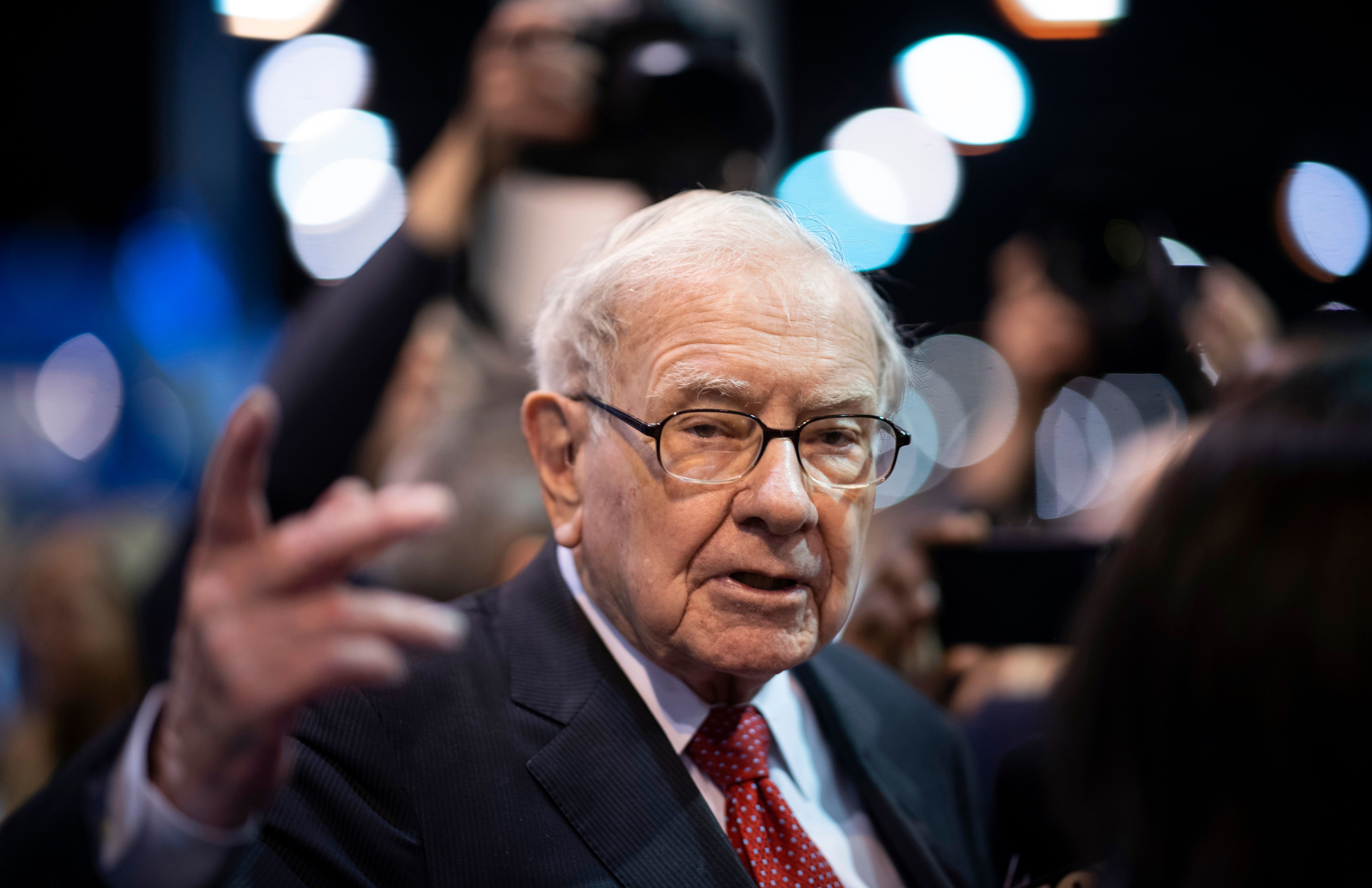 Warren Buffett, CEO of Berkshire Hathaway, speaks to the press as he arrives at the 2019 annual shareholders meeting in Omaha, Nebraska, May 4, 2019.