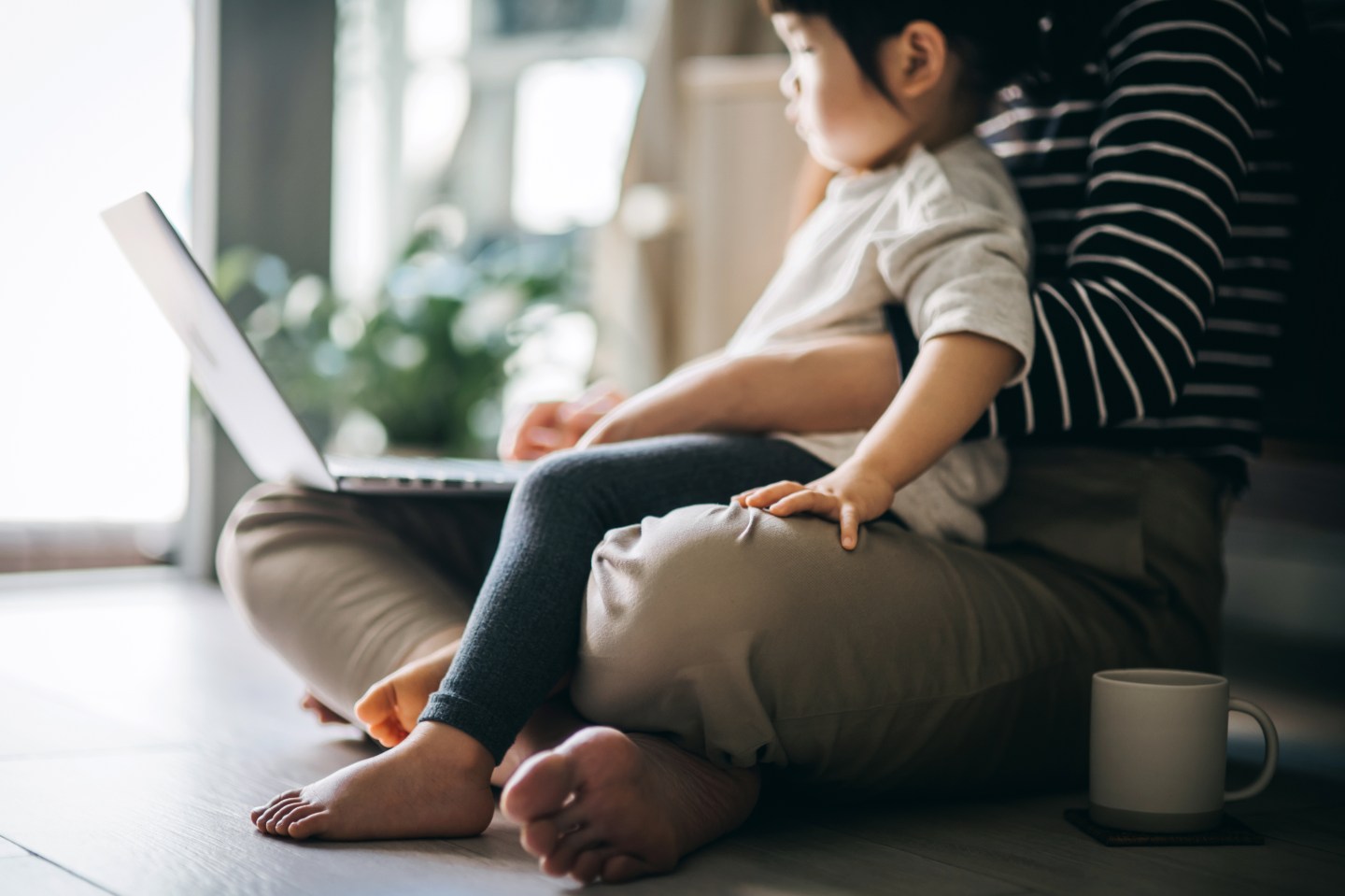 5 steps the U.S. government could take to tackle the crisis facing working women