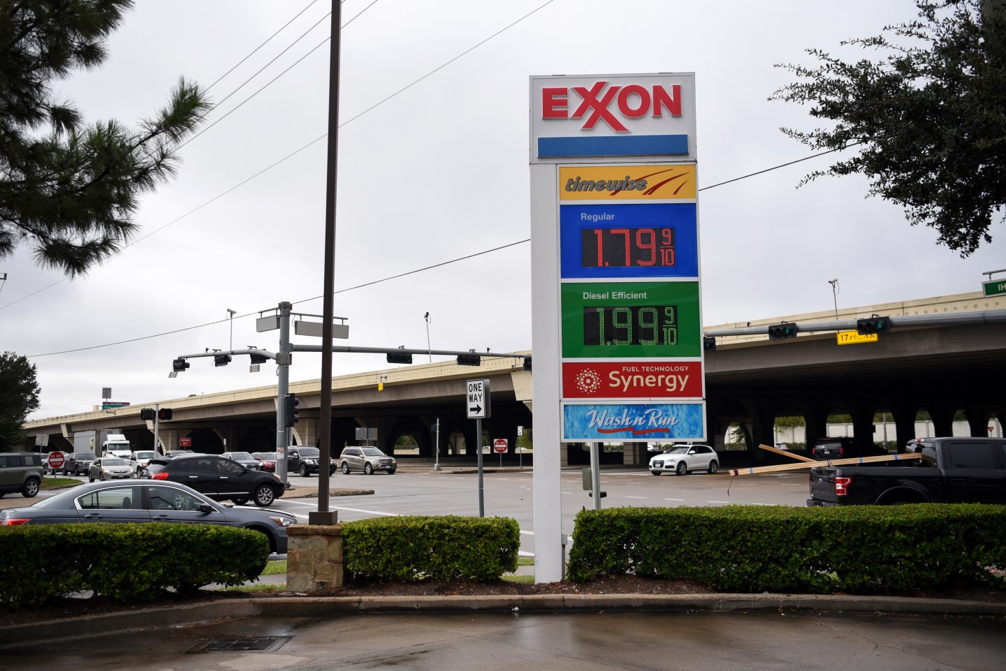 It’s time to put a price on carbon, America’s top oil and gas lobbying group says