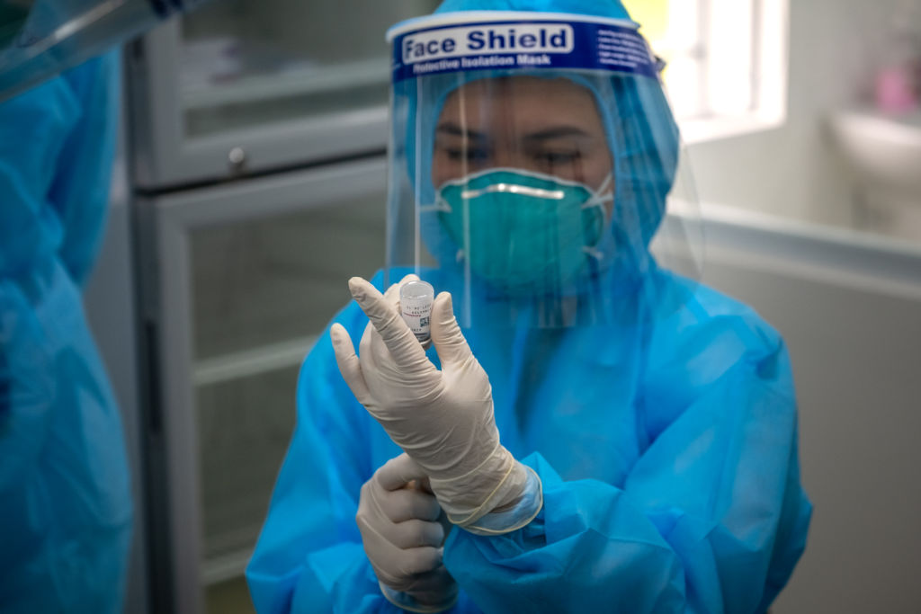 COVID vaccines developing world