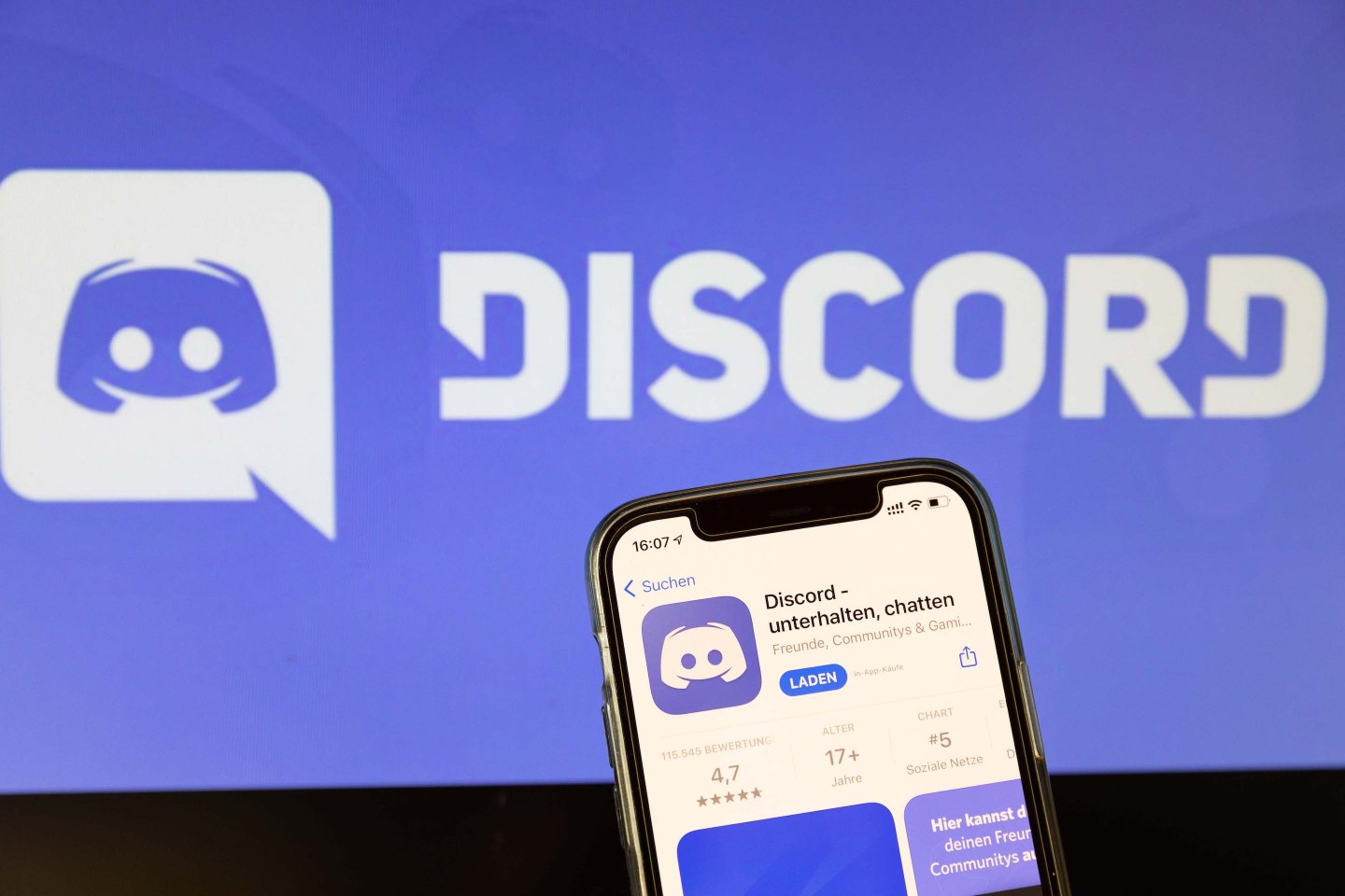 Discord will allow users to sell tickets for virtual events