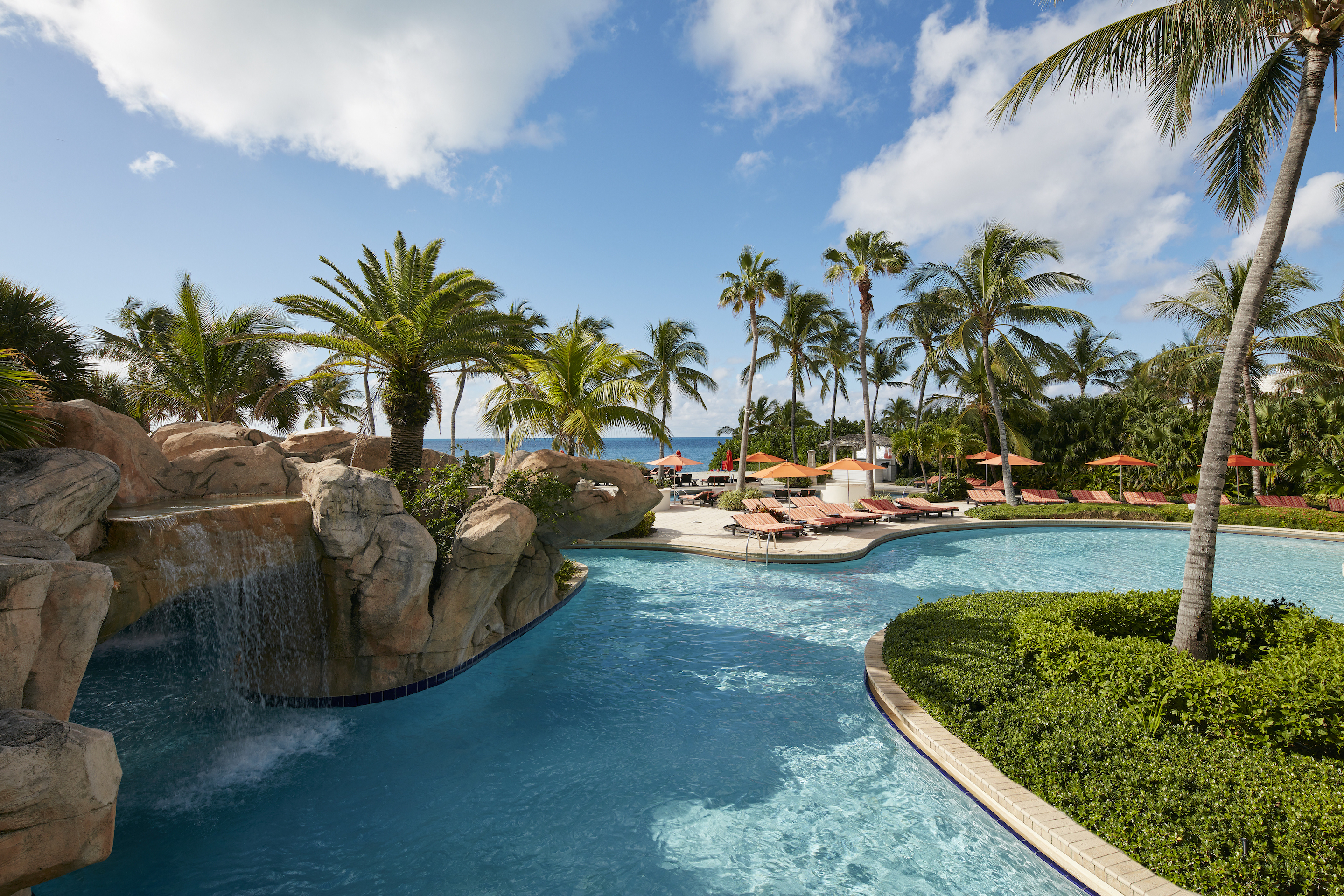 The surrounding area supports a number of water activities, including diving, snorkeling,
scuba, waterskiing, and windsurfing. There is also a dedicated family pool with rock slides and Treasure Island, a children’s water playground.