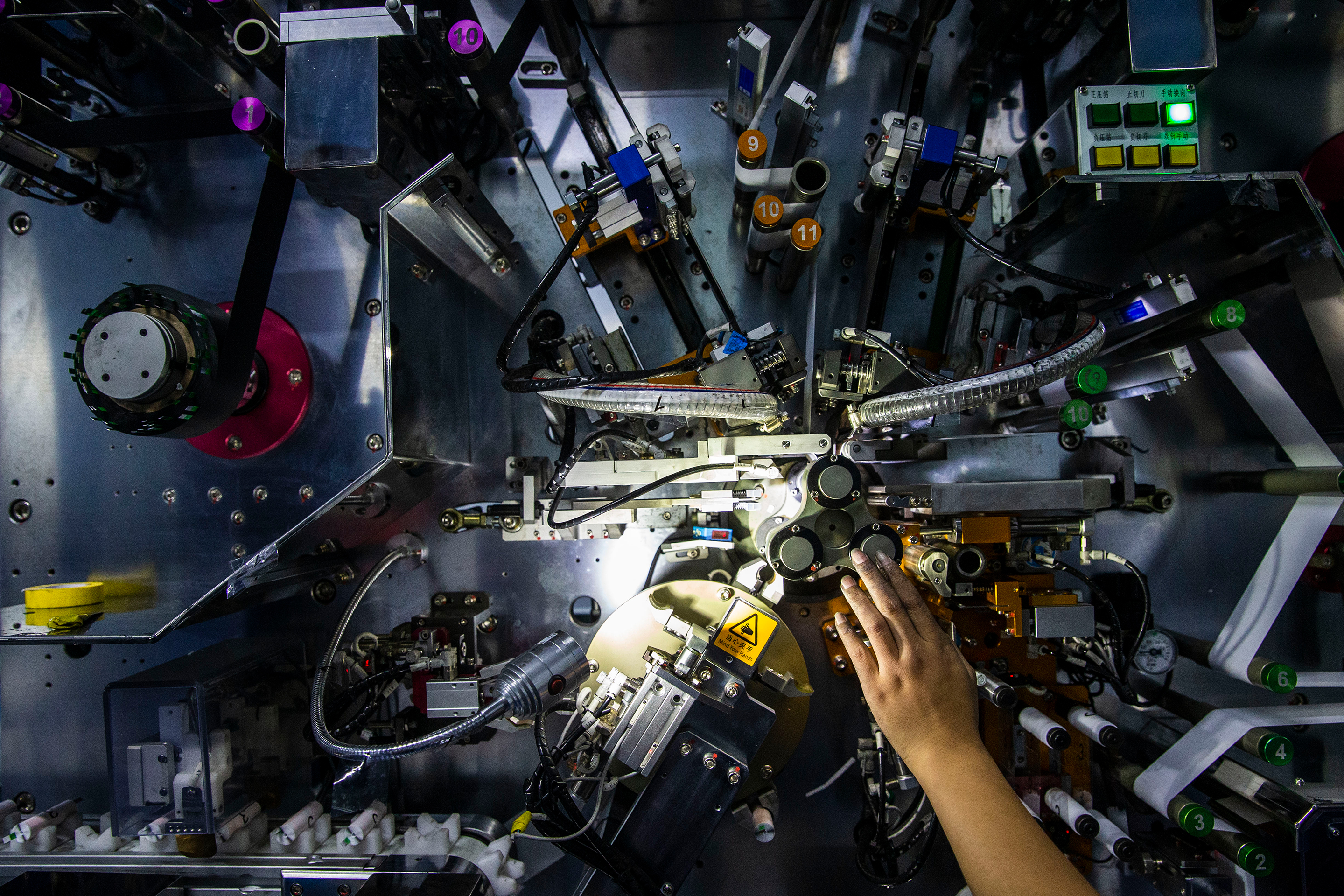 Commentary-Lithium-Ion Batteries
