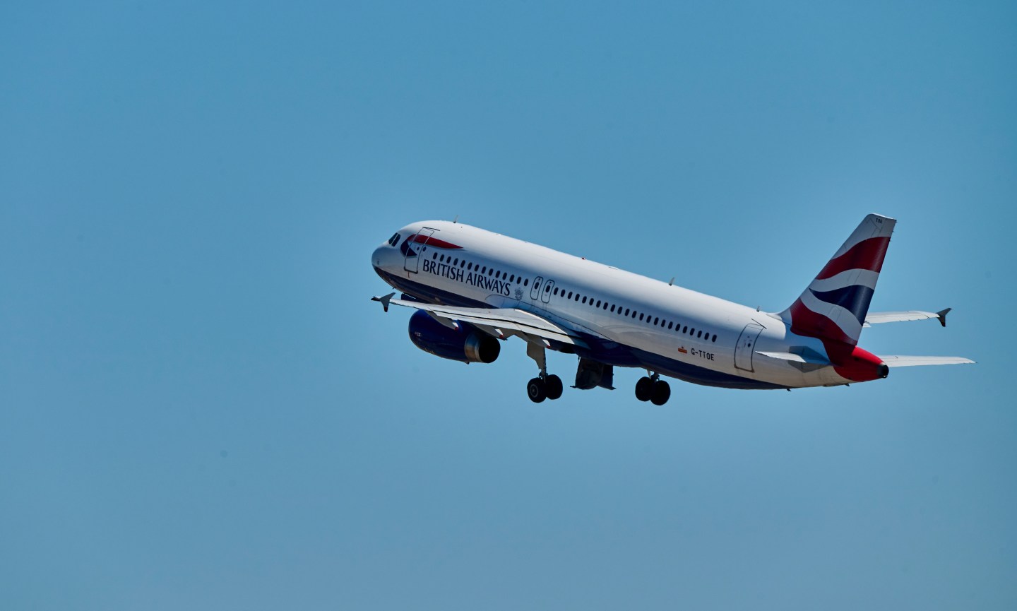 U.K. to allow vaccinated Britons to travel internationally without quarantining