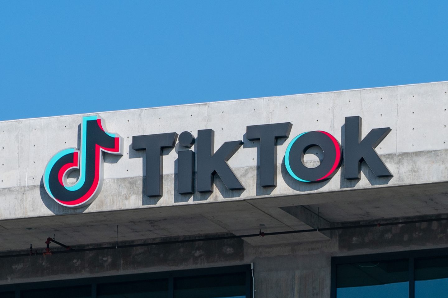 TikTok-owner ByteDance put IPO plans on hold after warning from Chinese regulators