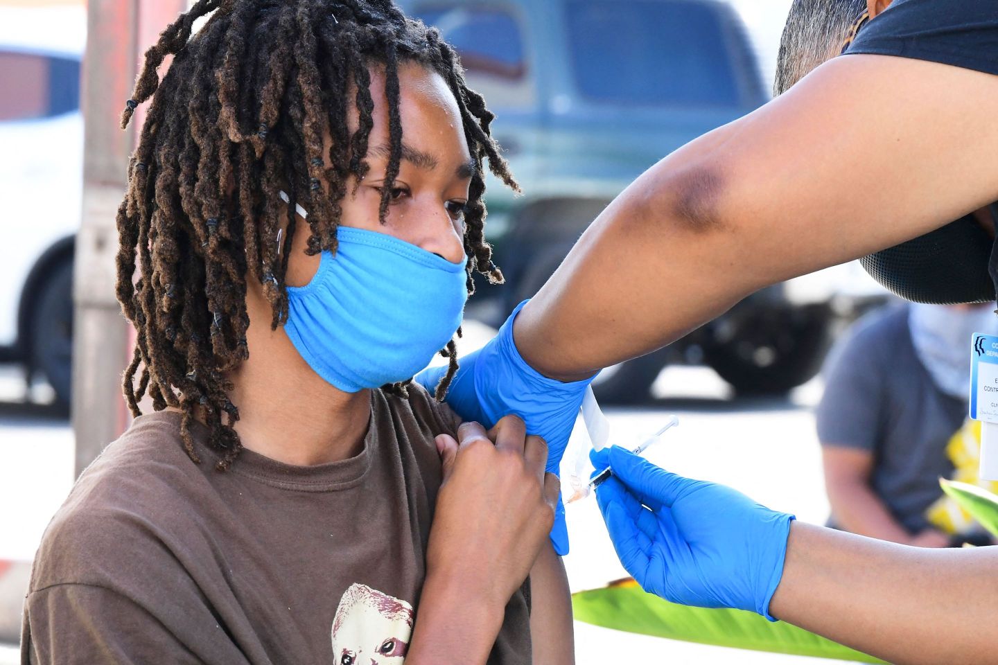 Pfizer to deliver 200 million vaccines to the U.S. in push to protect kids