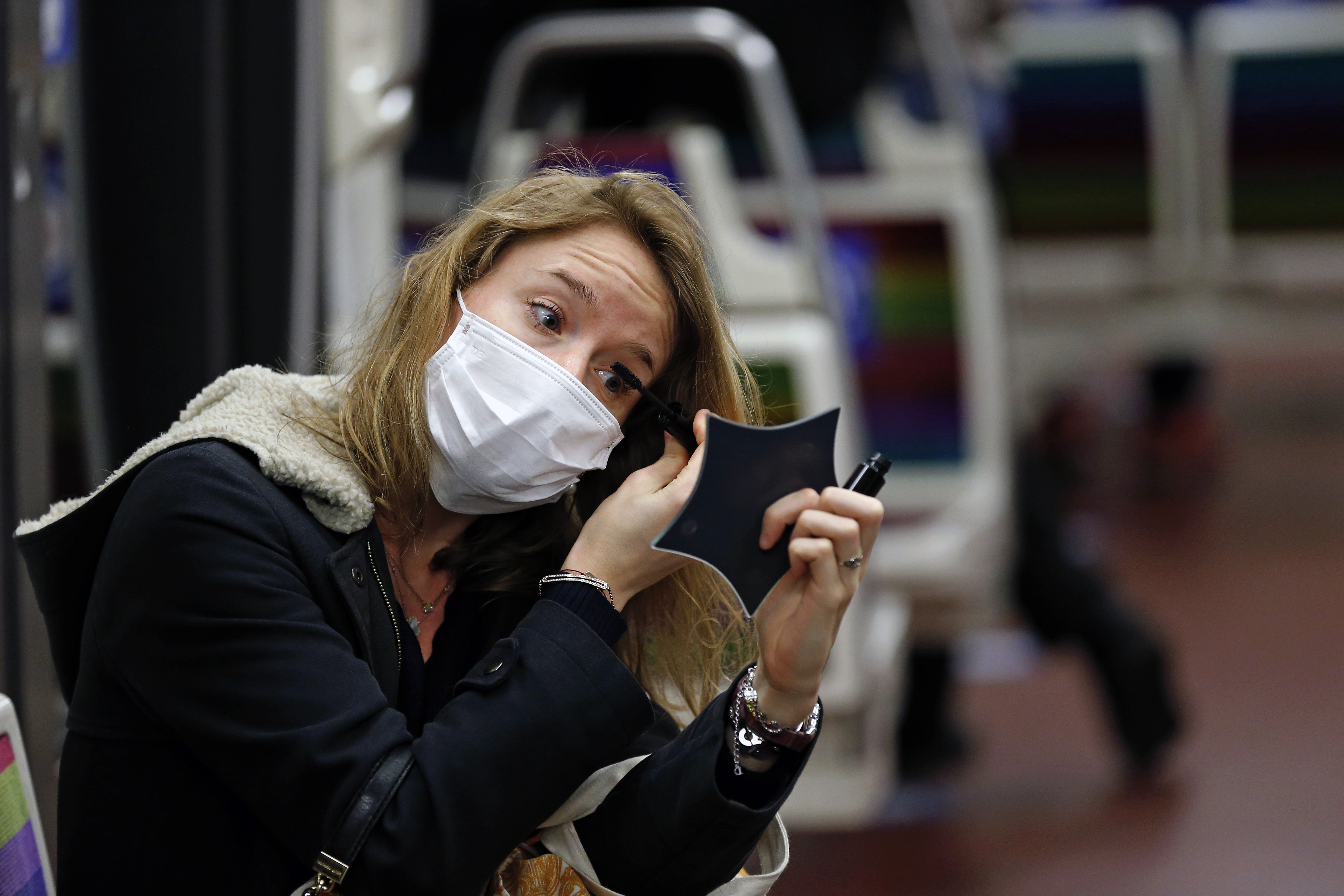 Working women abandoned makeup during the pandemic.