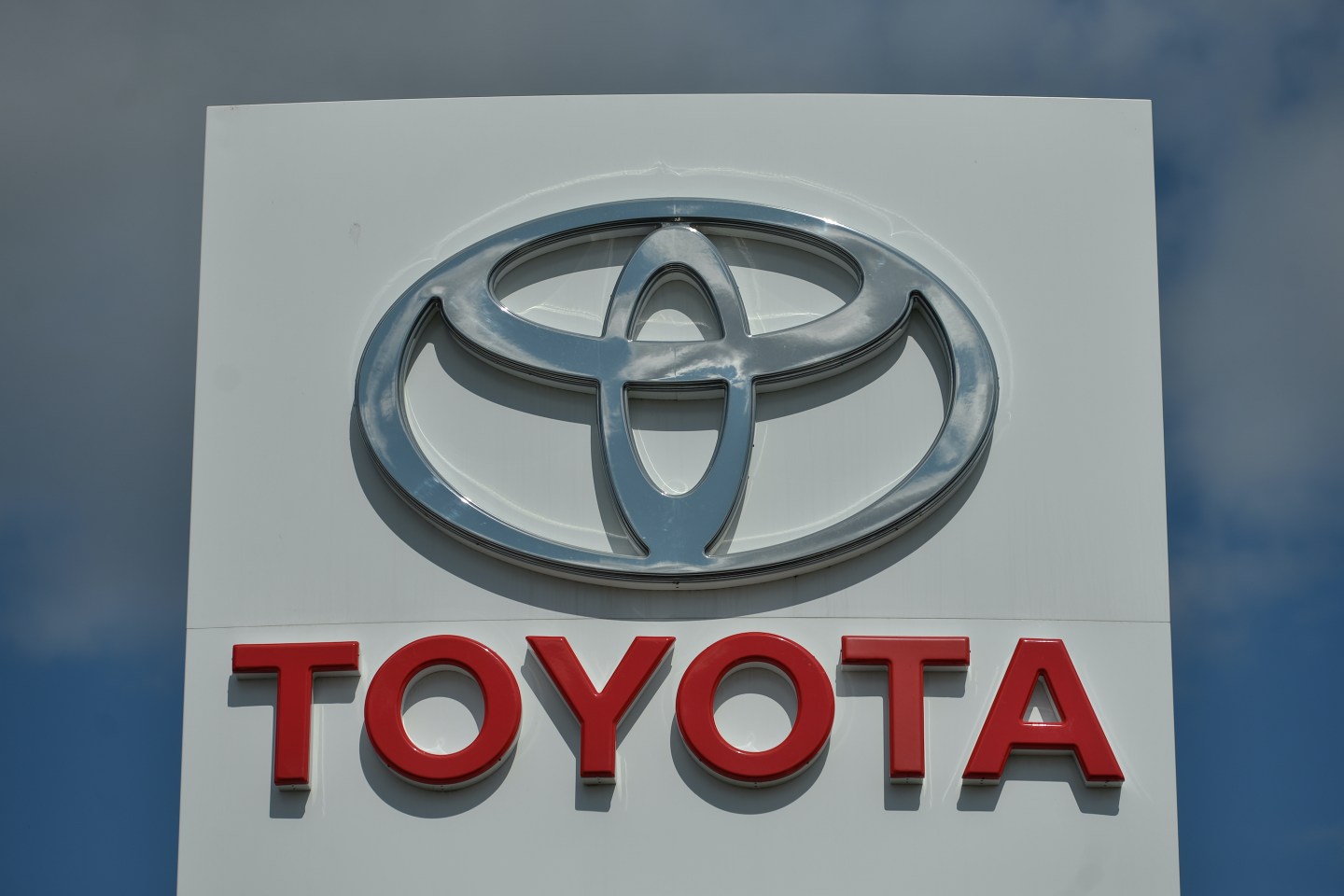 Toyota is building $1.29 billion battery plant in the U.S.