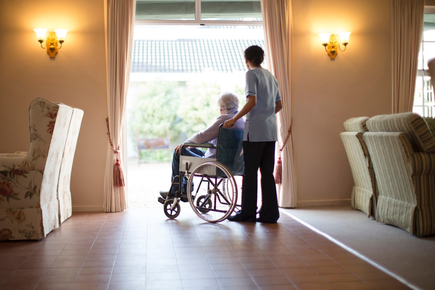 3 states limit nursing home profits in bid to improve care