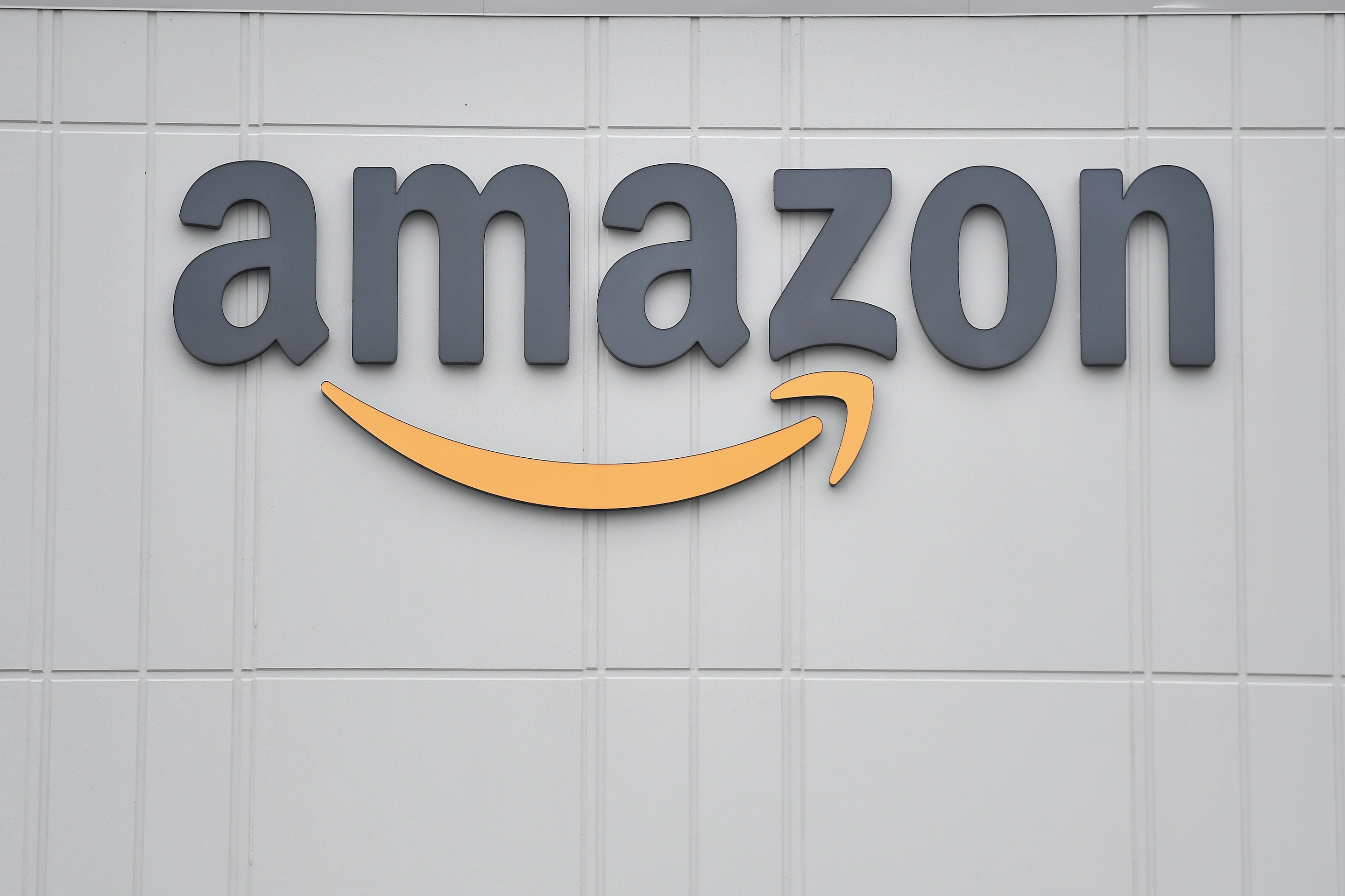 Amazon wants to open an office building in Jersey City, New Jersey.