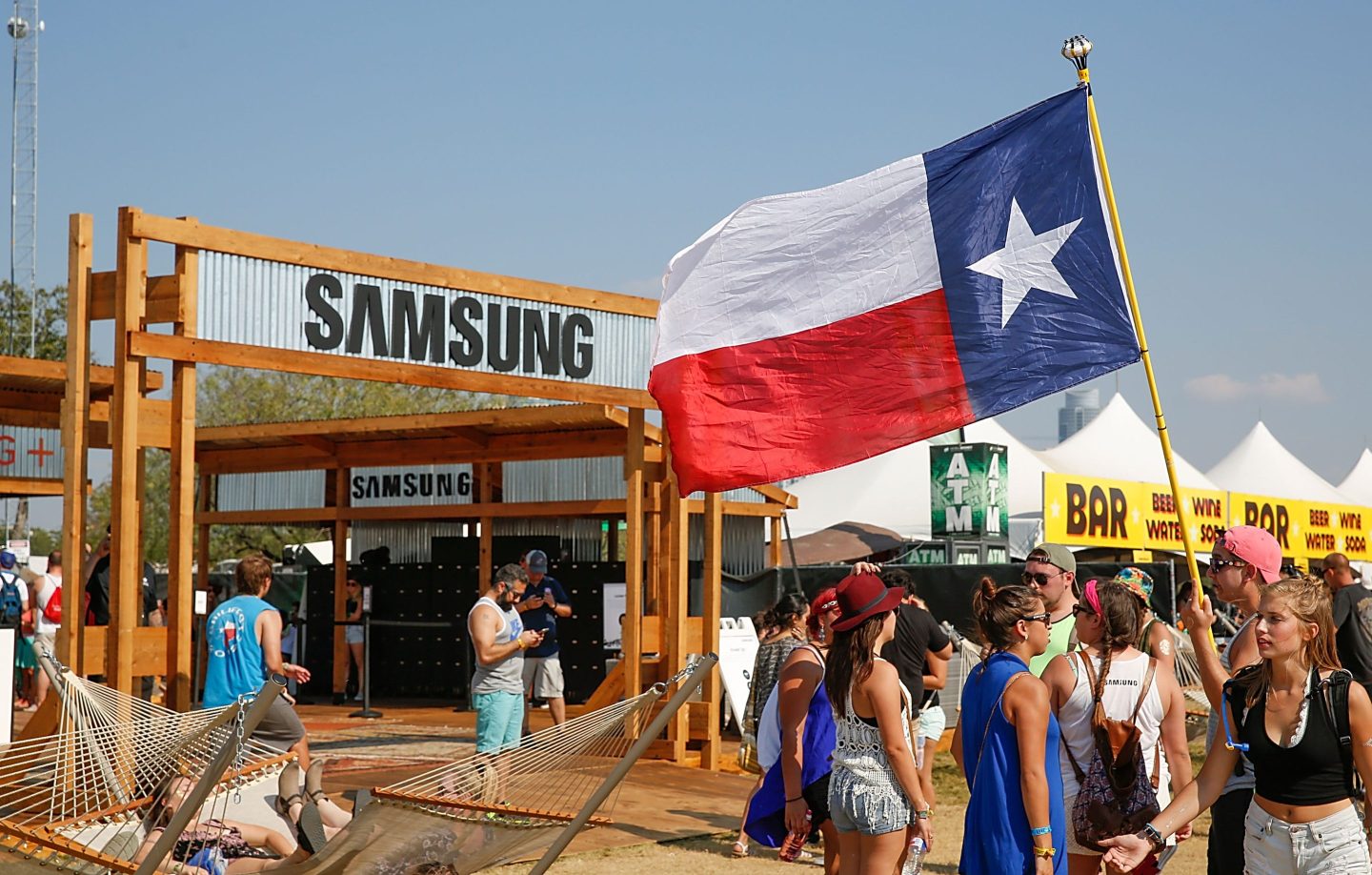 Samsung will build an advanced chip plant in Texas in a win for Biden’s drive to increase U.S. production