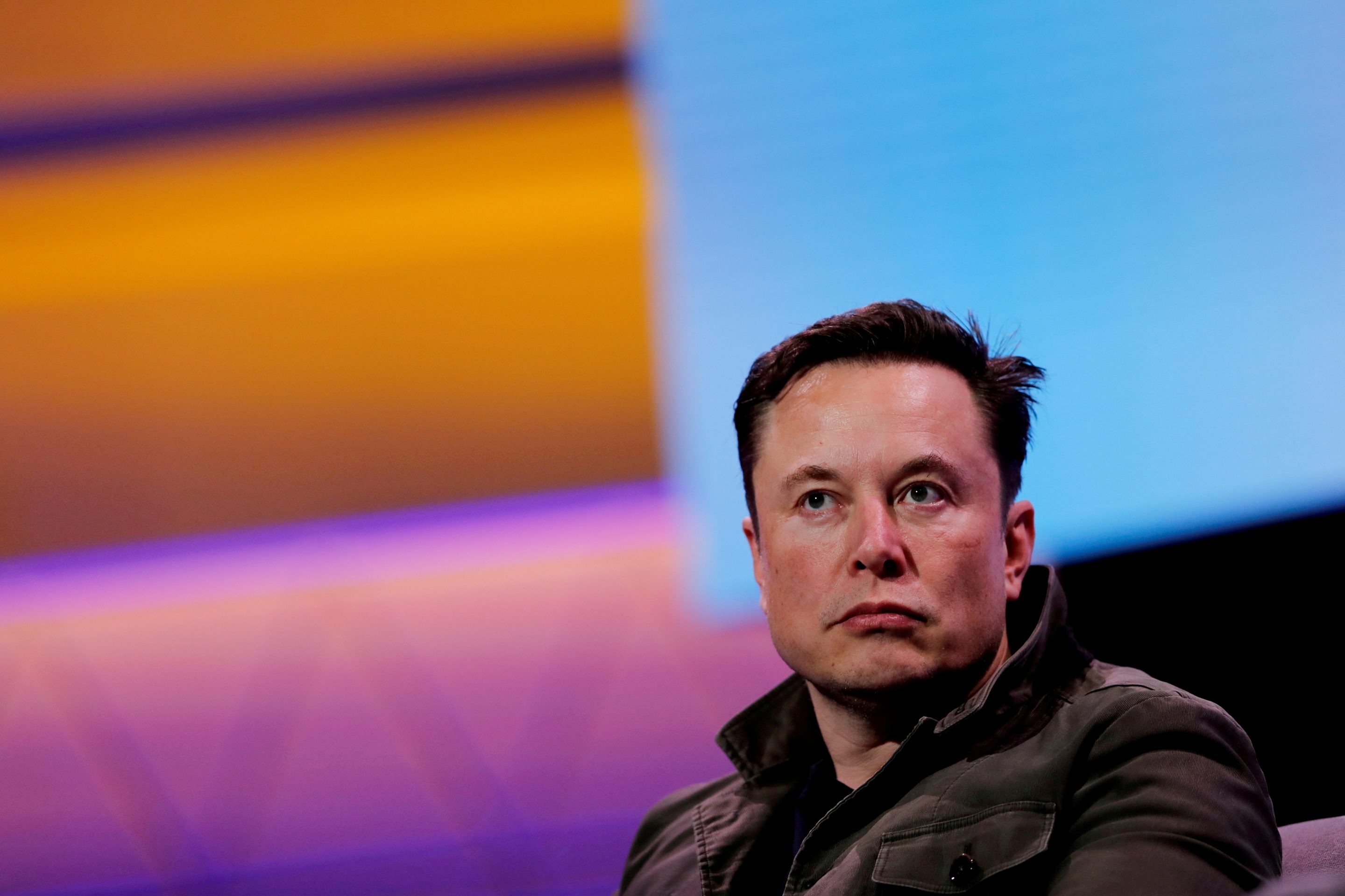 An ex-engineer says SpaceX, founded by Elon Musk, failed to address claims of sexual harassment. 